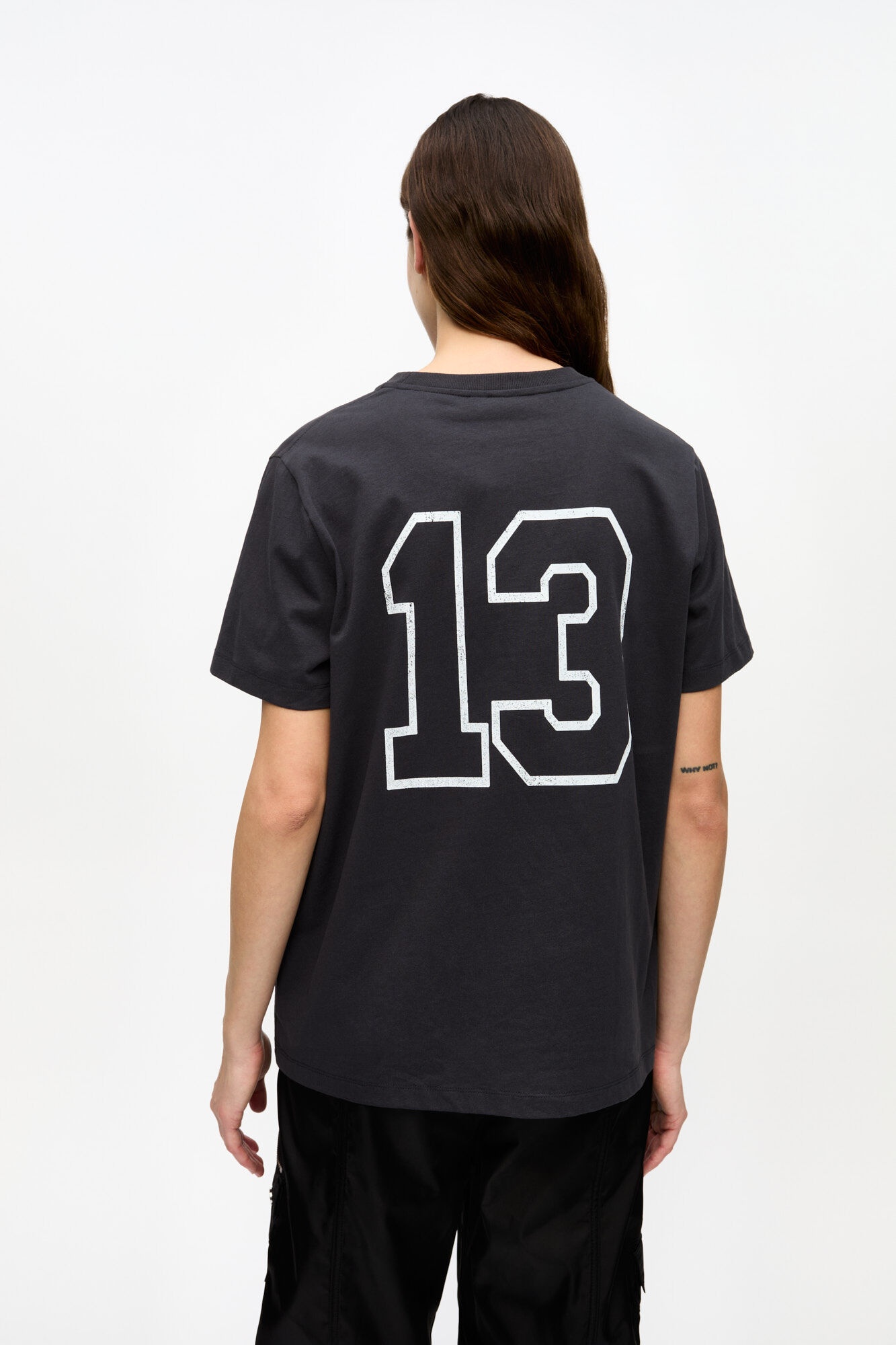 BLACK BASIC COTTON WITCH RELAXED T-SHIRT - 4
