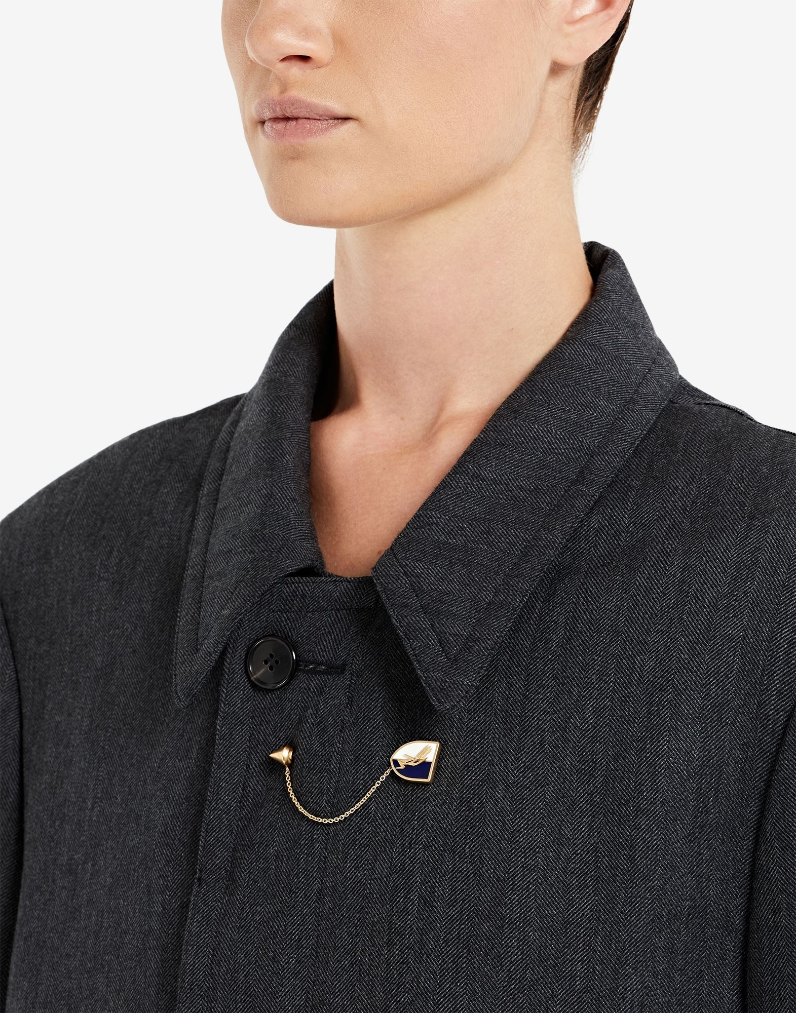 Craftsmanship enamel brooch - 4