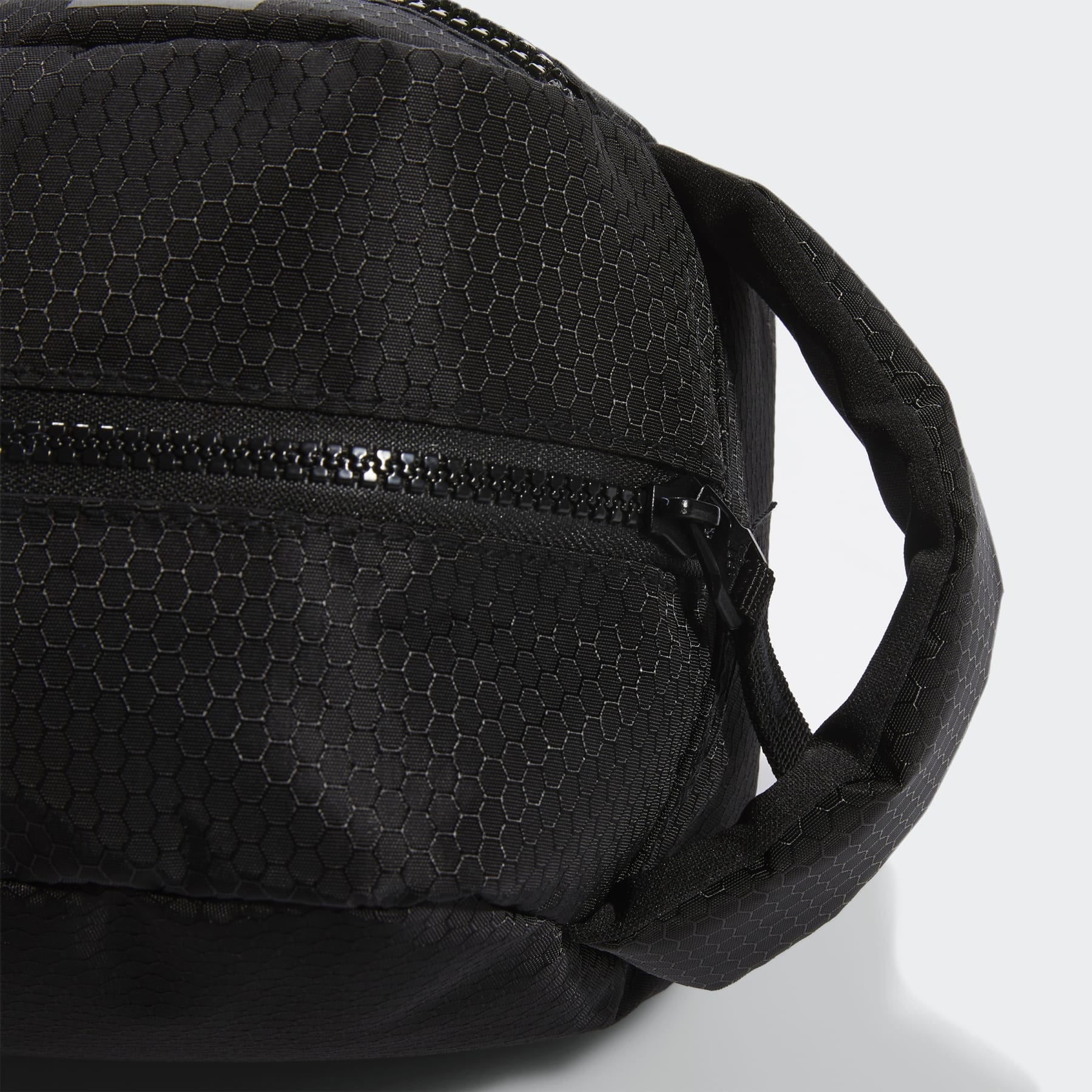 Team Toiletry Kit - 7