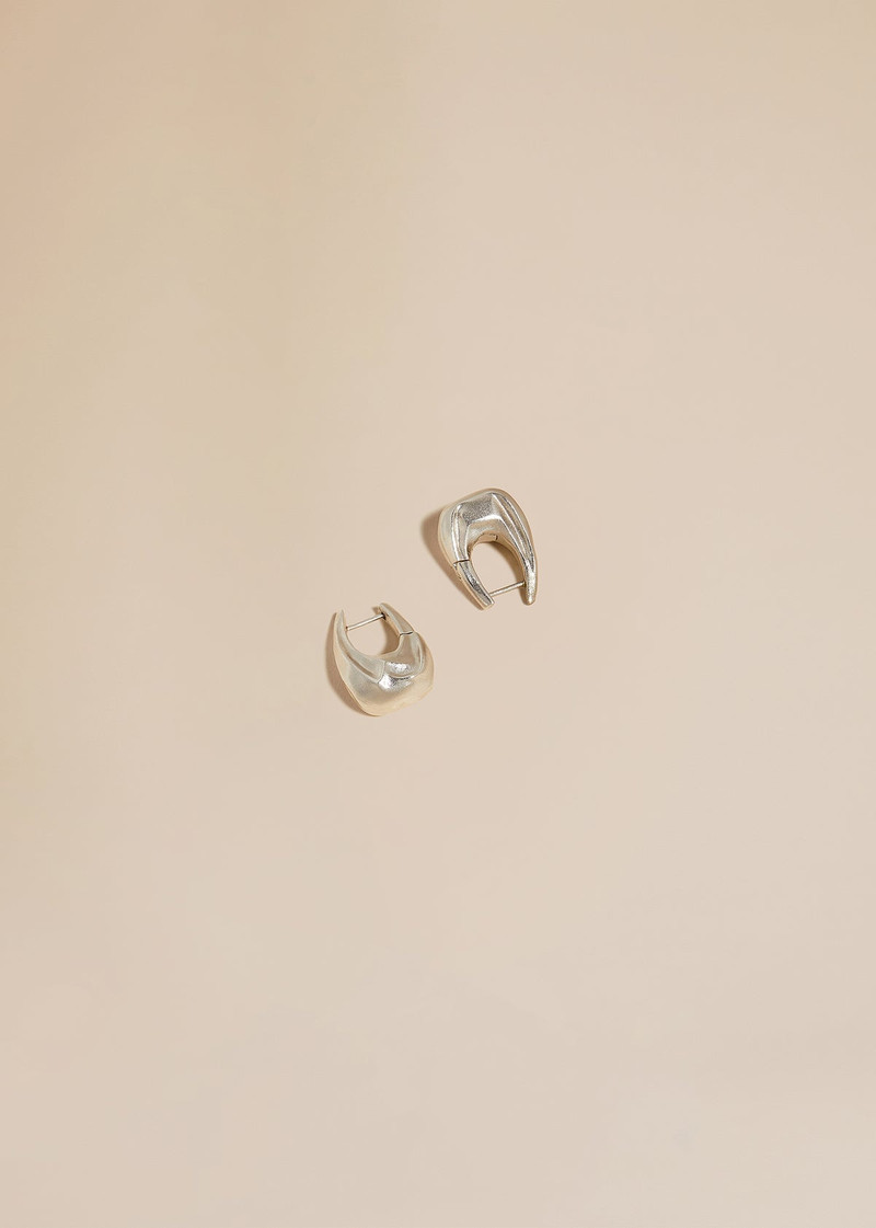 KHAITE Olivia small silver-tone hoop earrings outlook