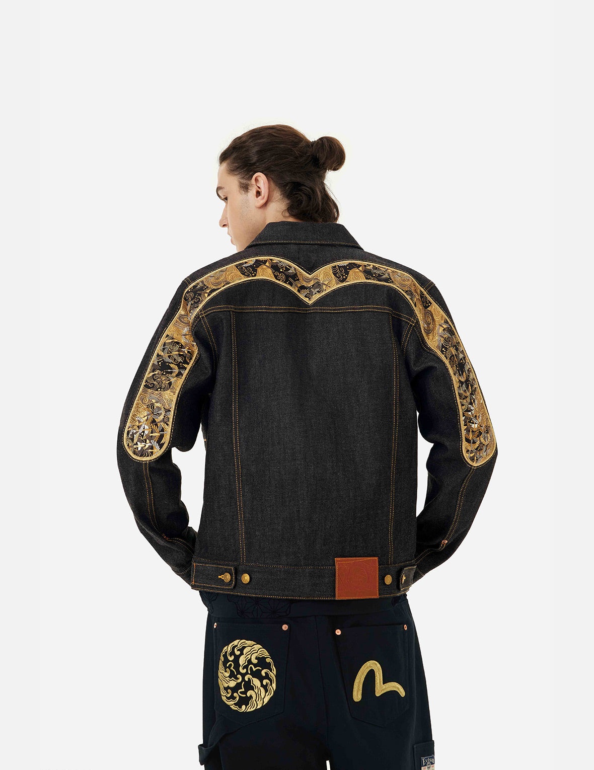 Brocade Daicock Appliqué 
Regular Fit Denim Jacket - 5