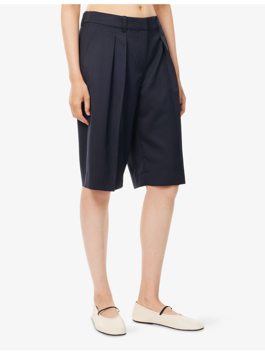 Bilbao Pleated Wool Bermuda Shorts - 3