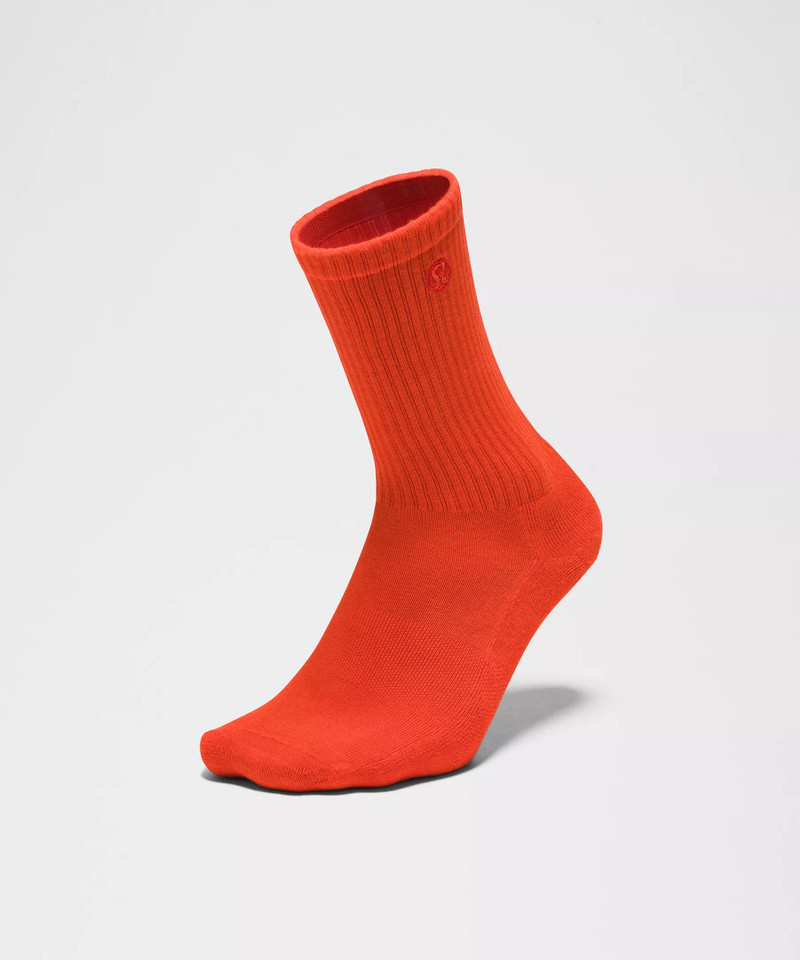 Unisex Daily Essential Crew Socks 3