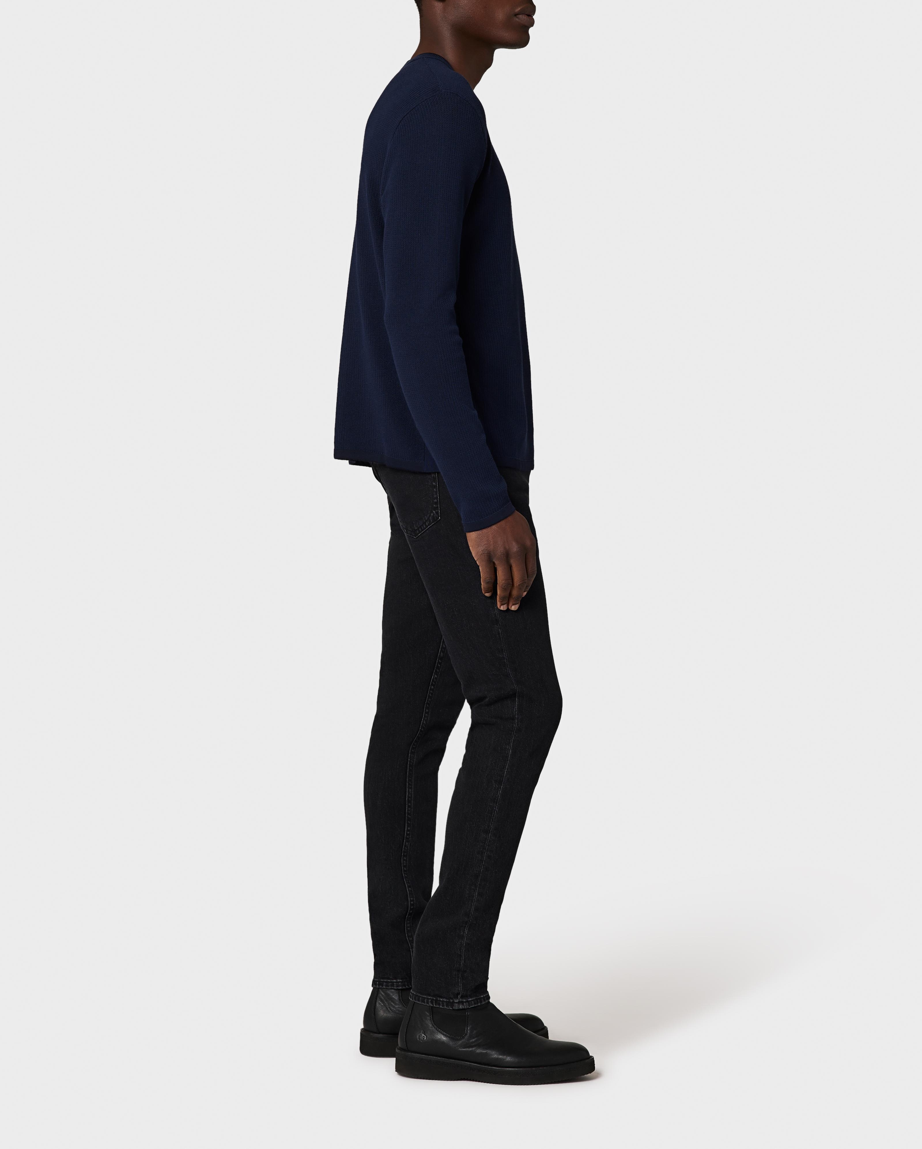 Fit 1 - Washed Black
Skinny Fit Authentic Stretch Jean - 2