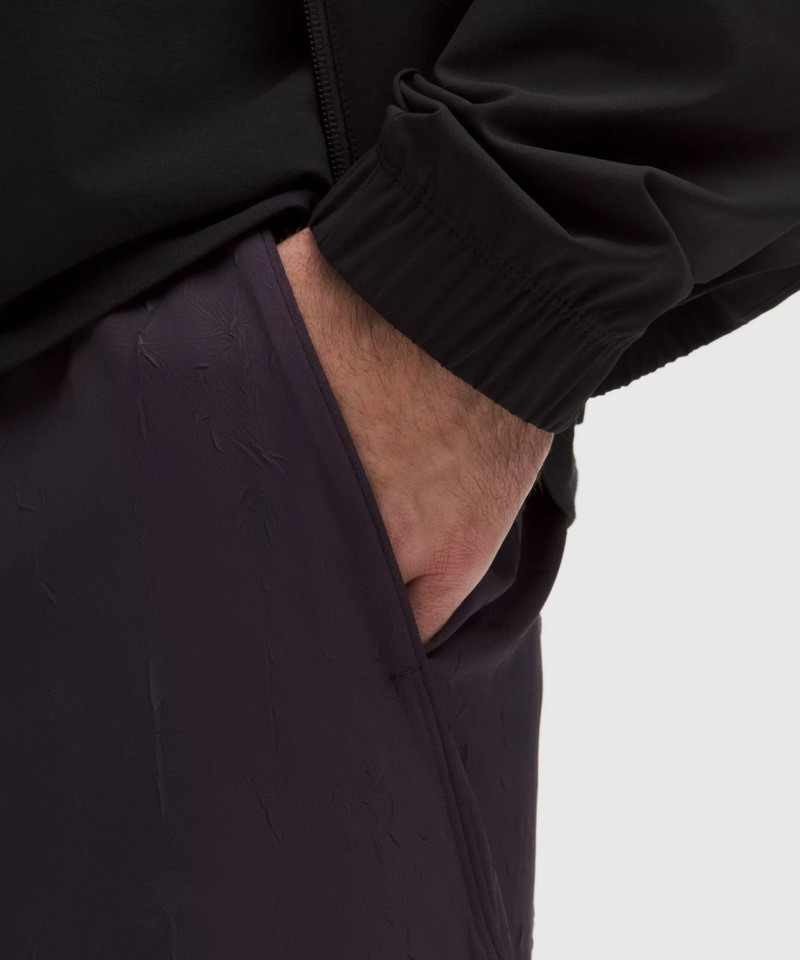 Zeroed In Linerless Crinkle Texture Short 7" 4