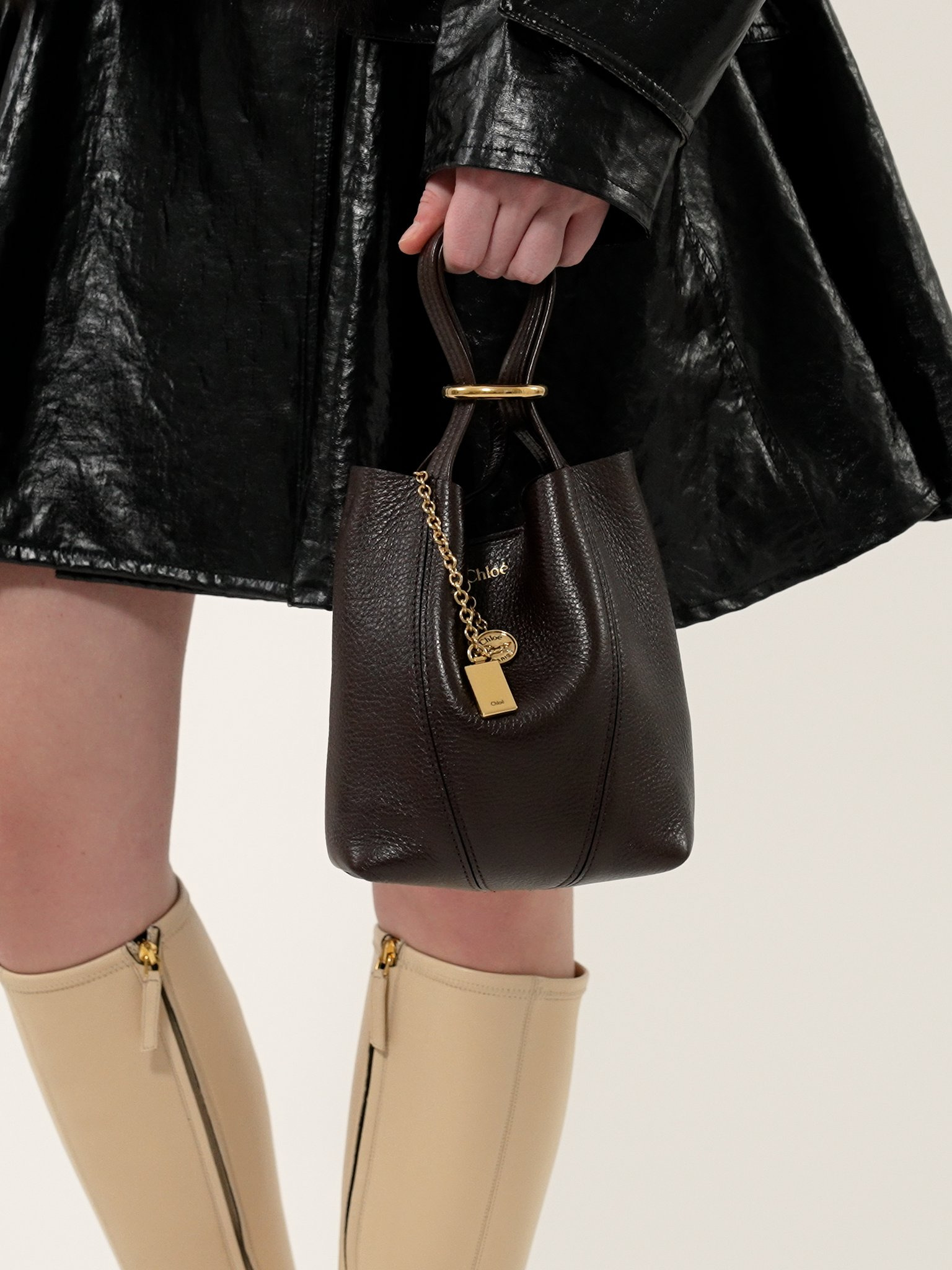 SMALL CHLOÉ SPIN TOTE BAG IN GRAINED LEATHER - 4