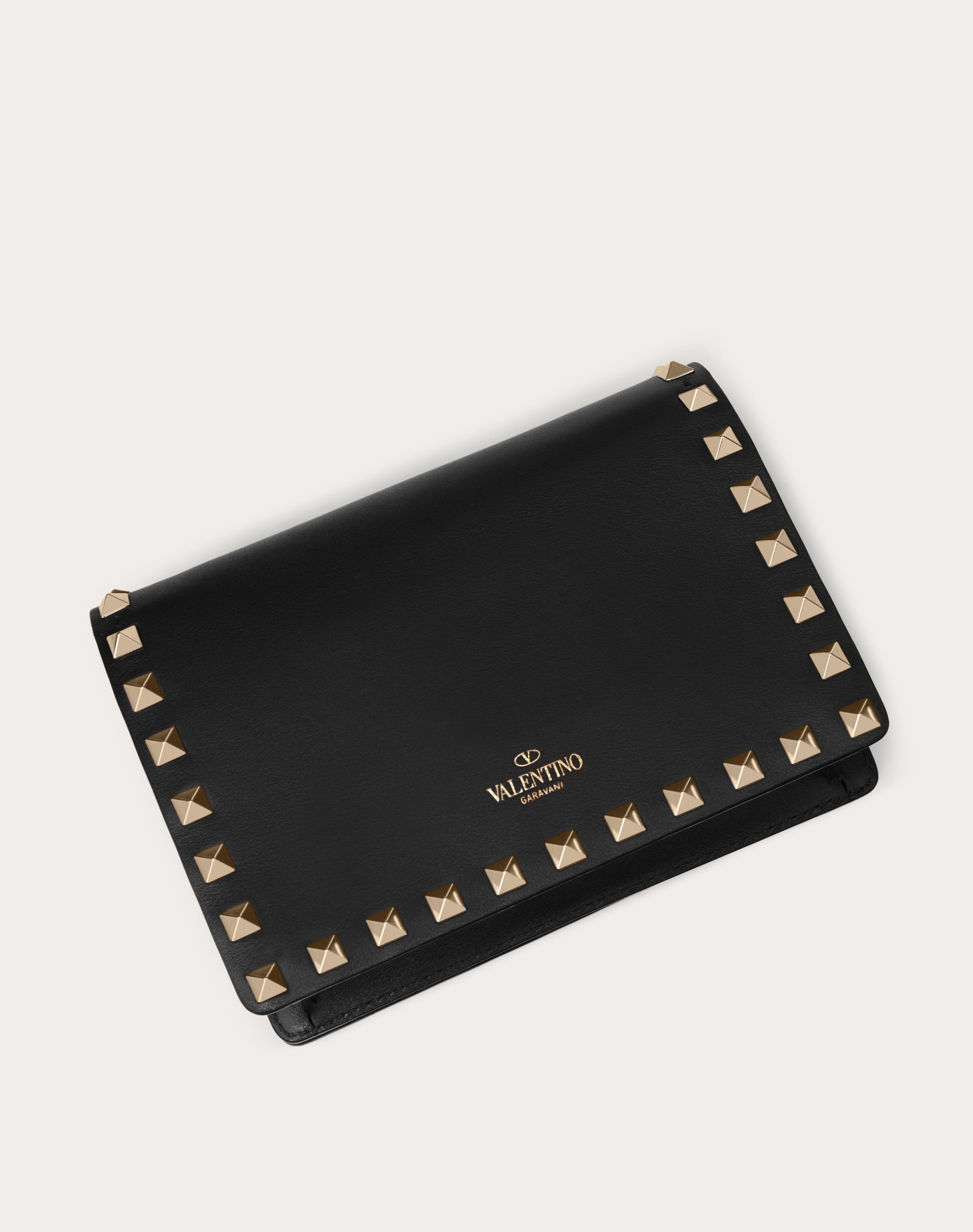 ROCKSTUD CALFSKIN CHAIN POUCH - 4