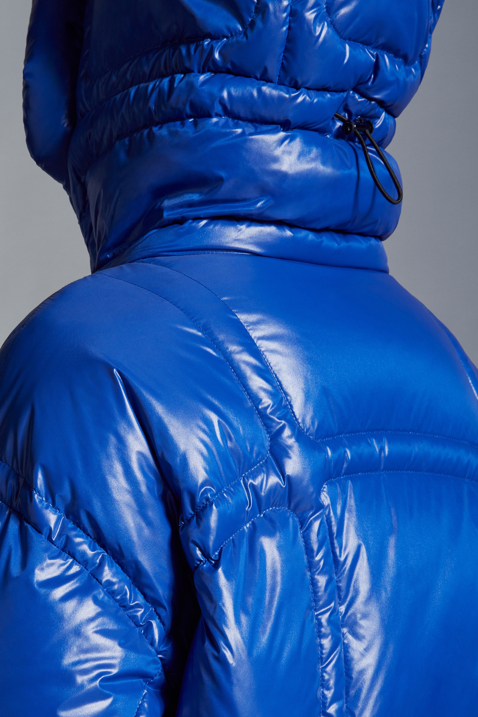 MONCLER チルドレン　110くらい　ライトブルージャケット　使用感あり Moncler Chambery Short Down Jacket | REVERSIBLE