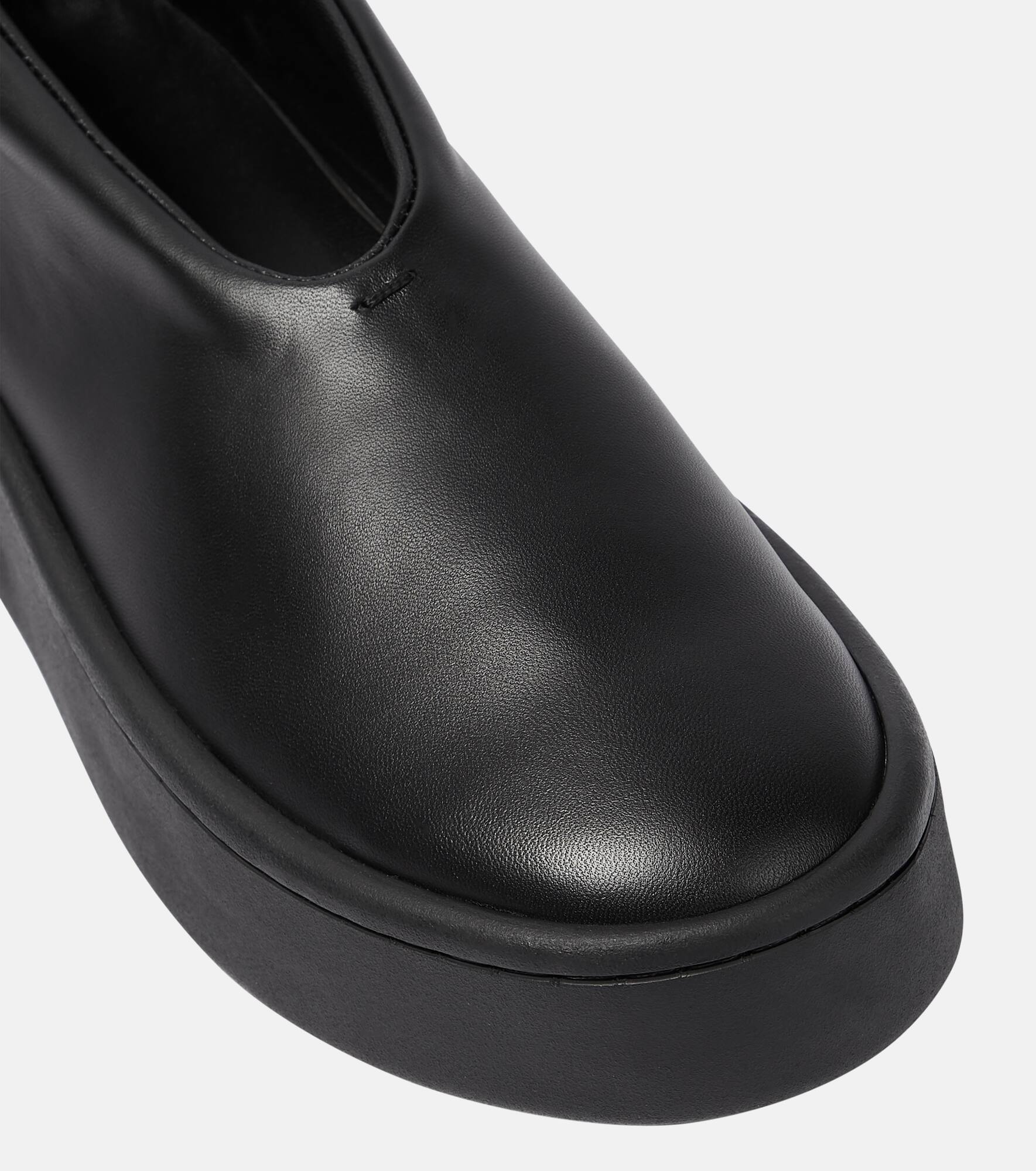Leather slip-on sneakers - 6