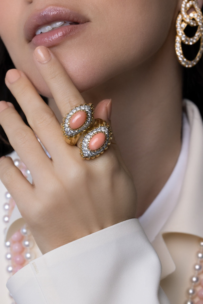 DAVID WEBB Coral Mount Olympus Crossover Ring outlook