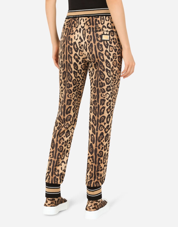 Jersey jogging pants with leopard print - 5