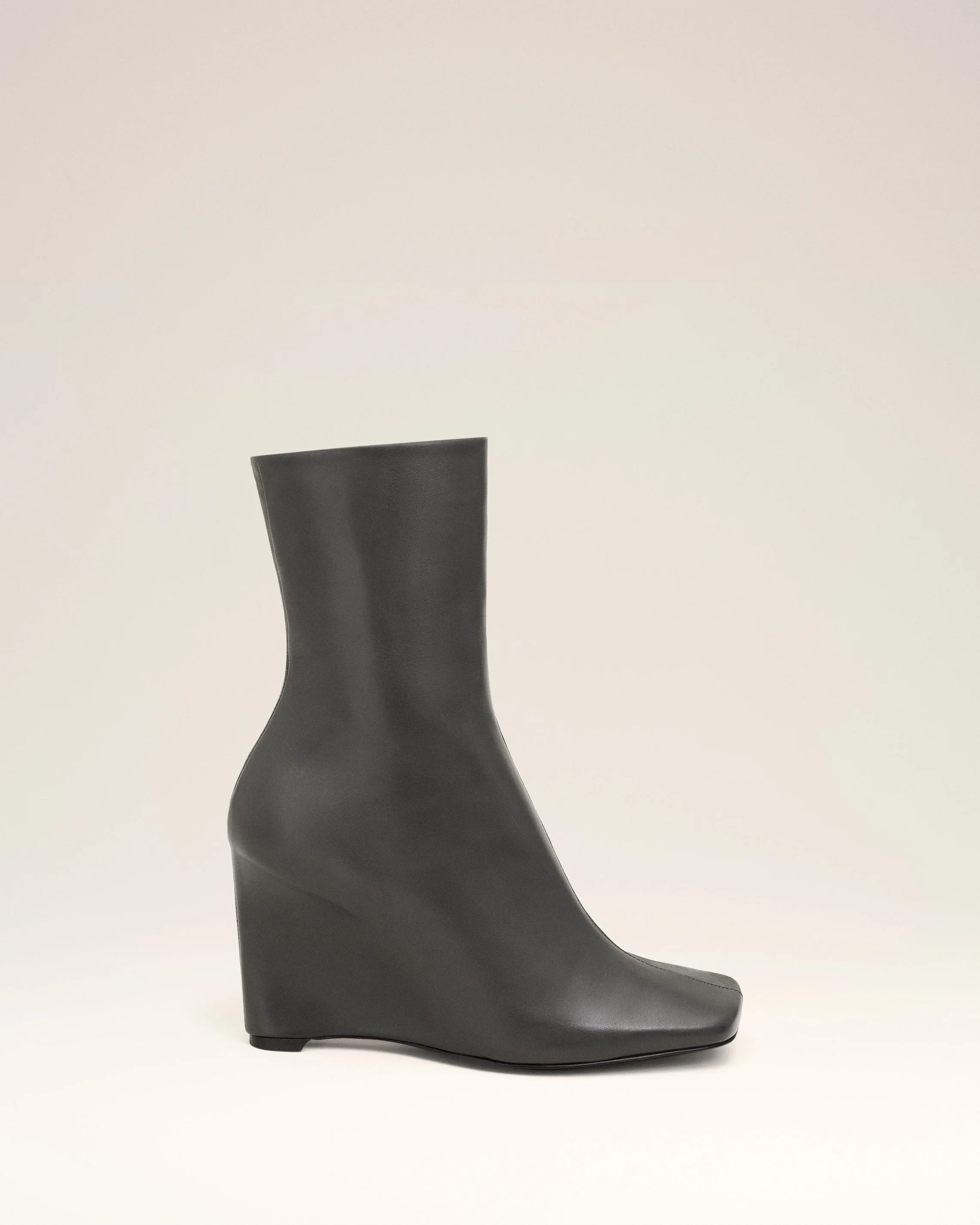 BLACK LEATHER BICOLOR ANKLE BOOTS - 1