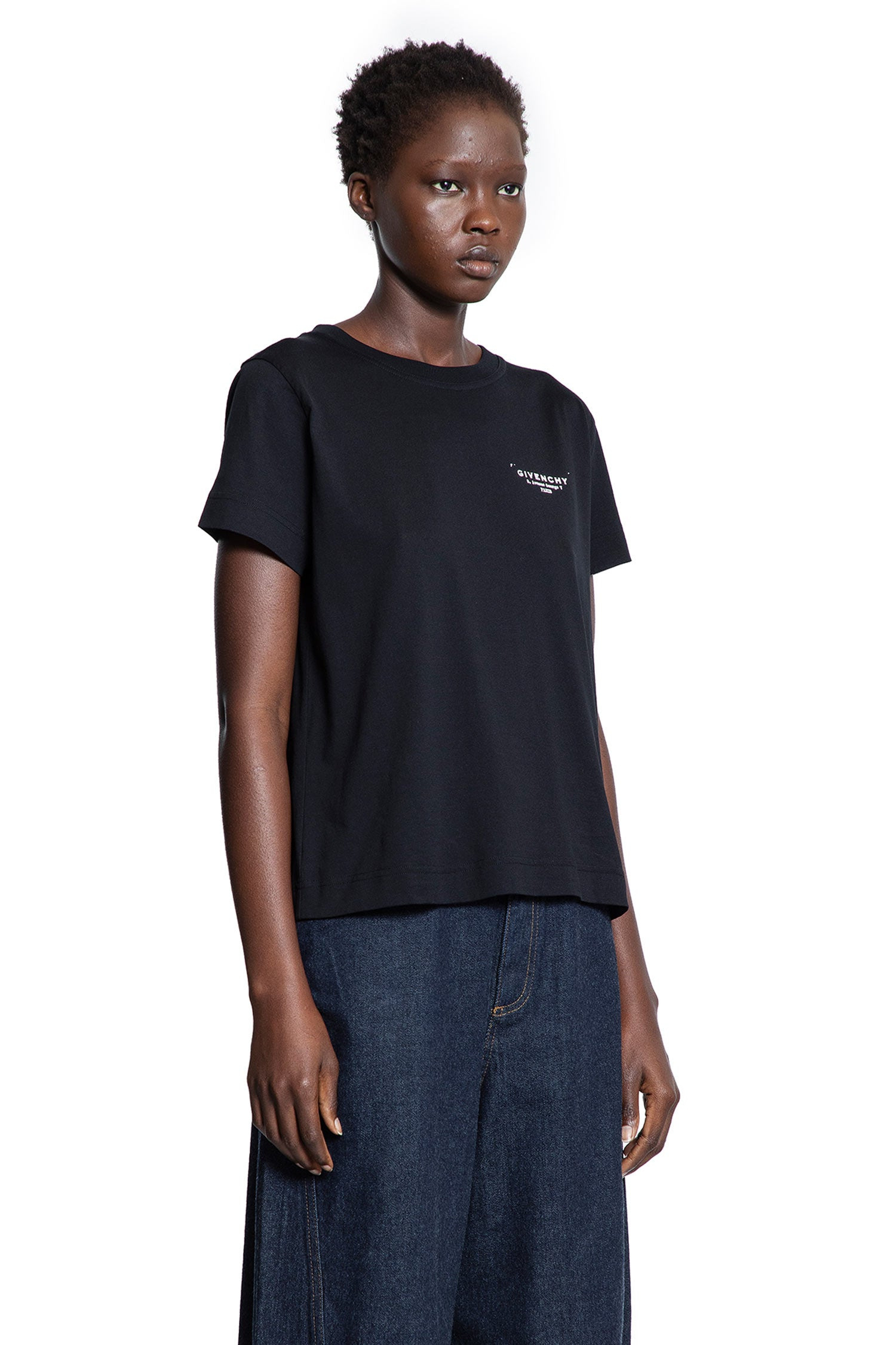 Avenue-George-V-T-Shirt - 2