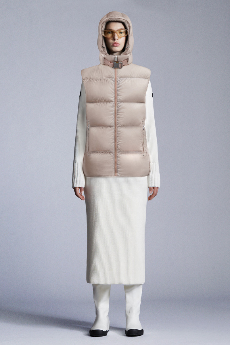 Moncler Draby Vest outlook