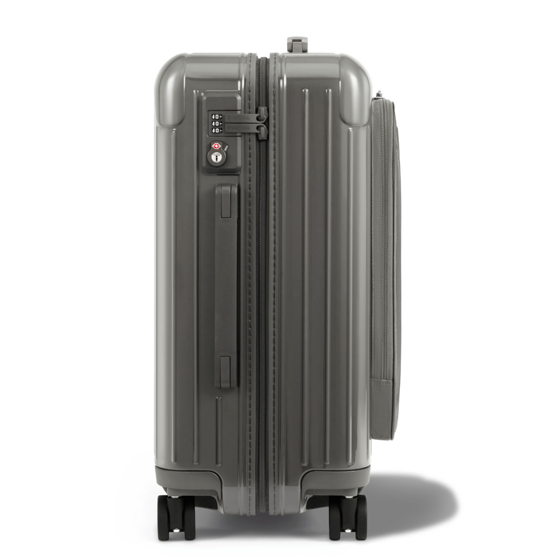 Rimowa sleeve cabin online