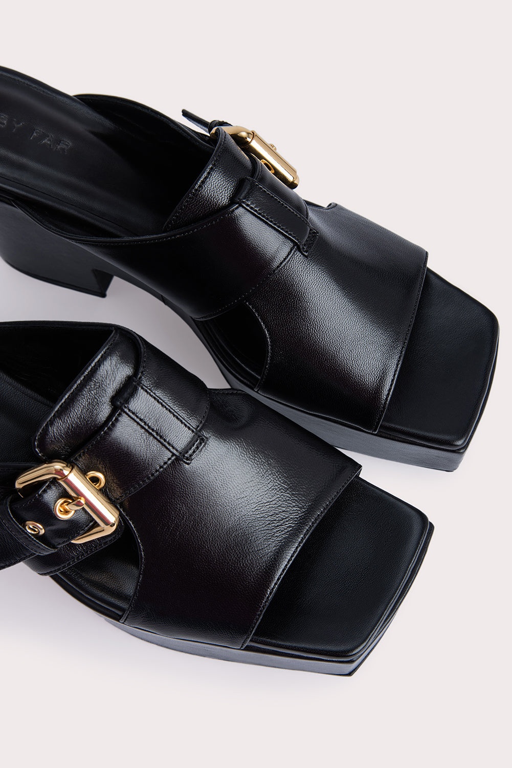 Lenka Black Gloss Leather - 3