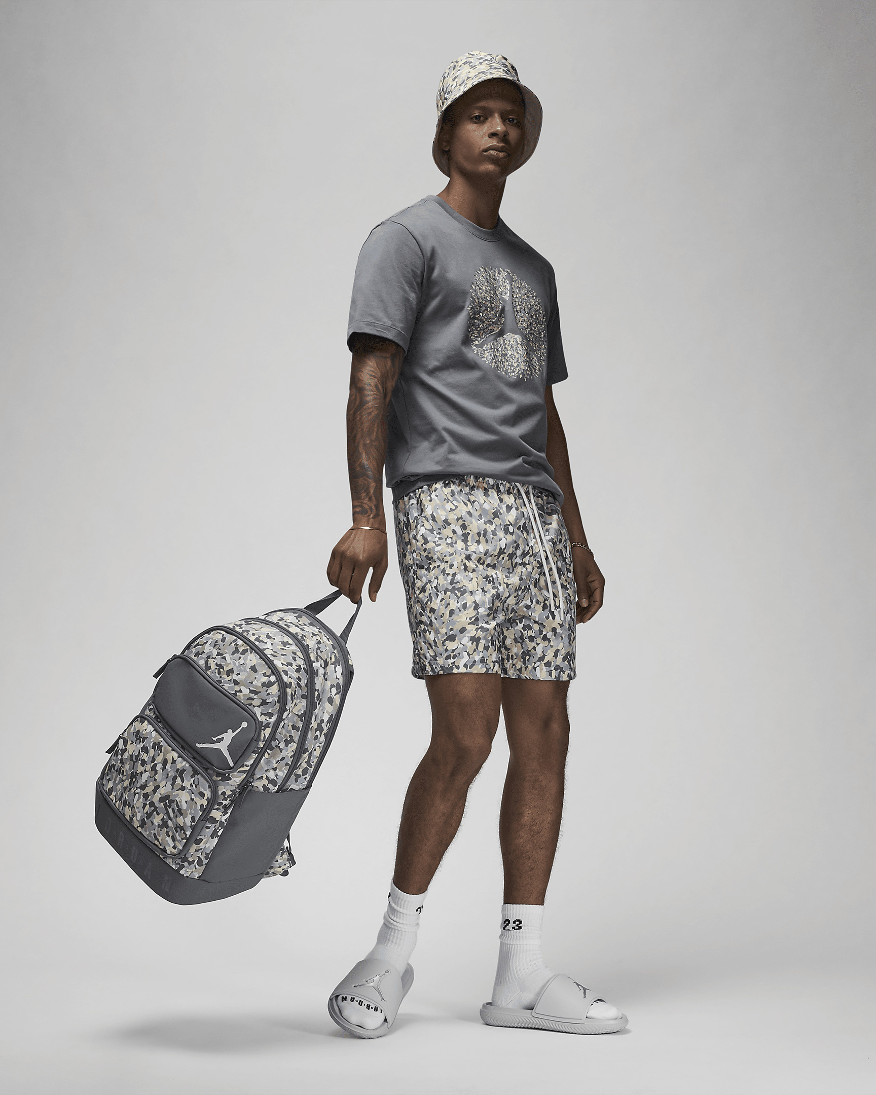 Jordan Essentials Backpack (28.75L) - 12