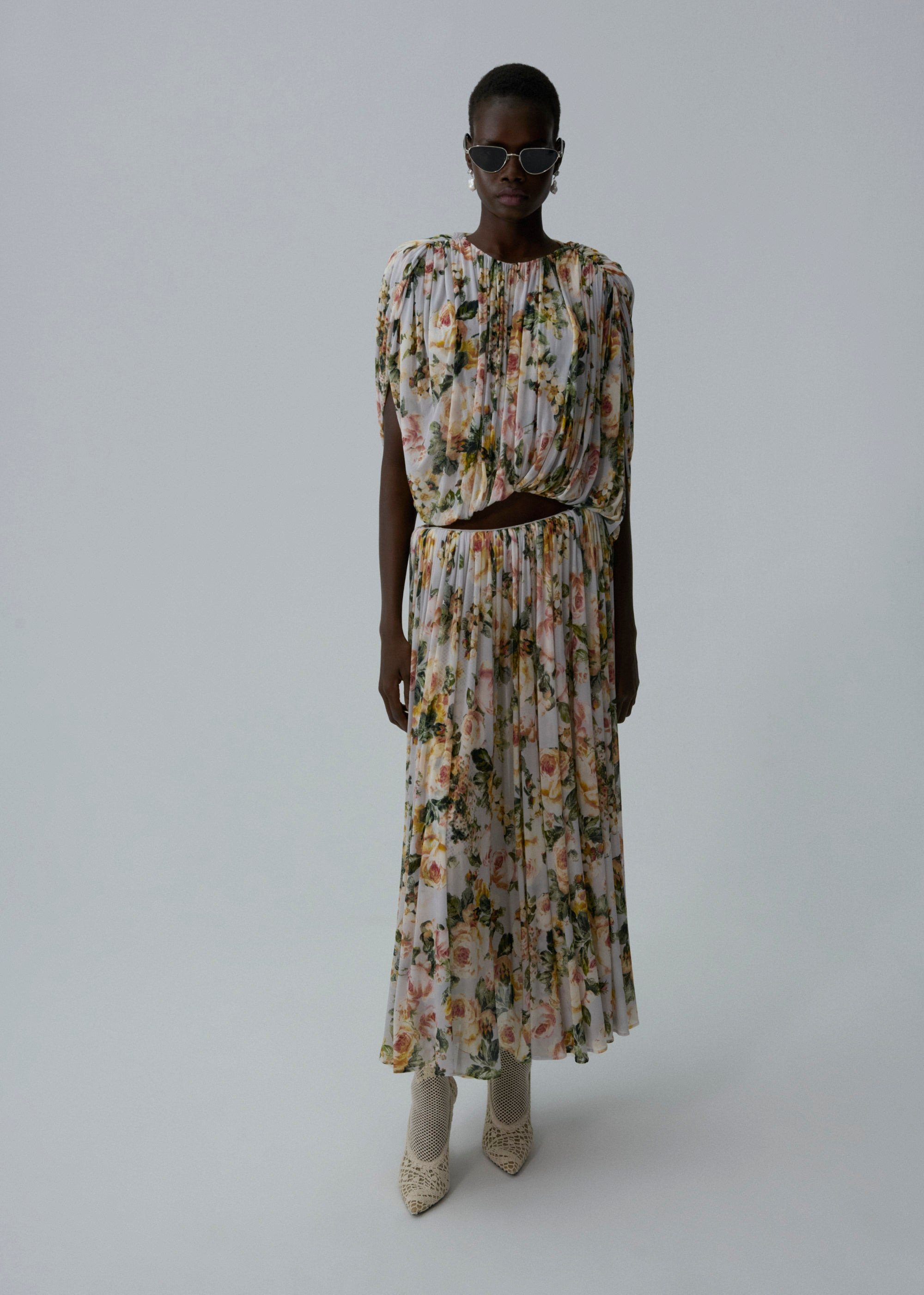 Gathered waist skirt in floral print - 3