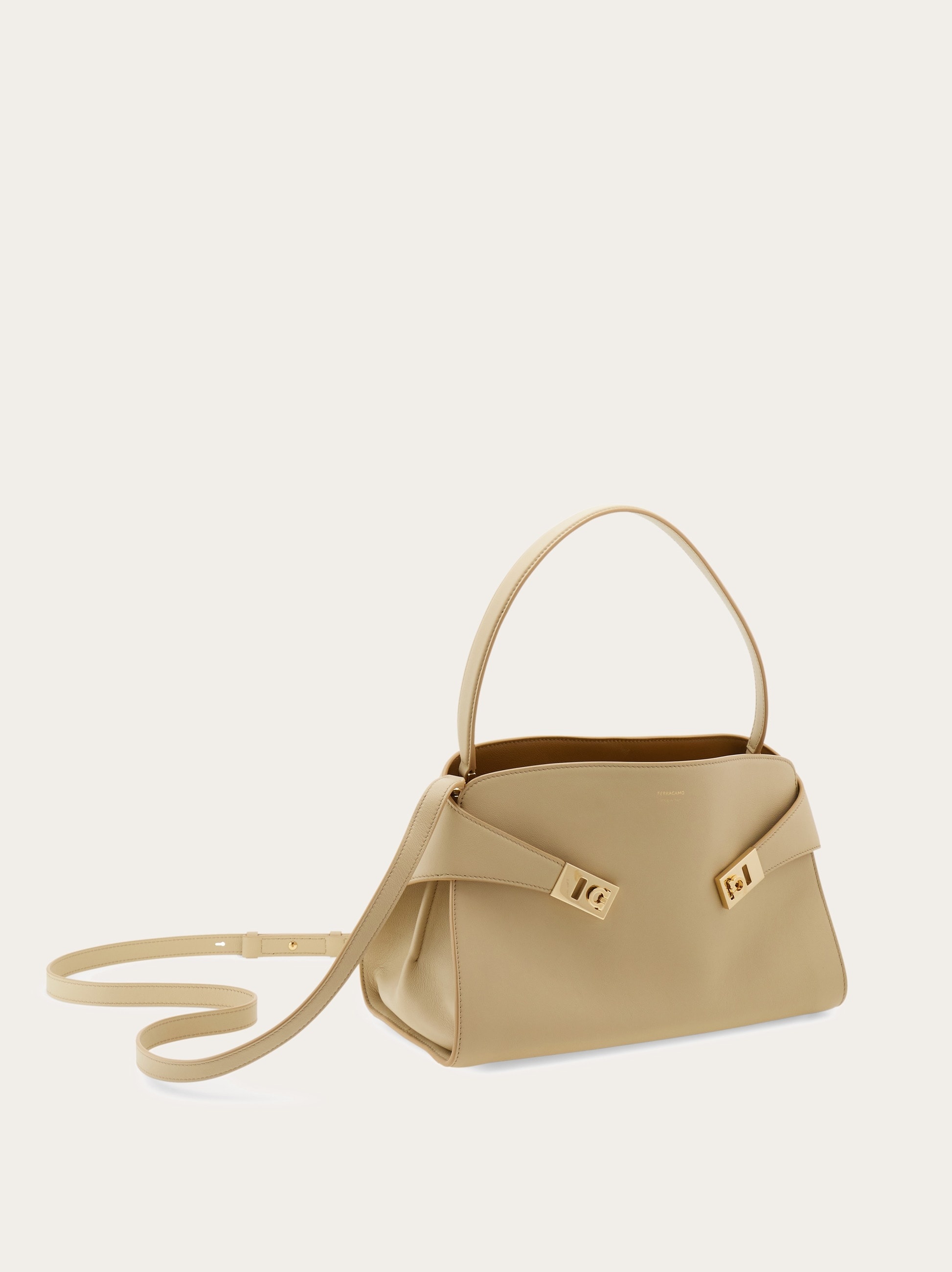 Hug Soft bicolor handbag (S) - 7