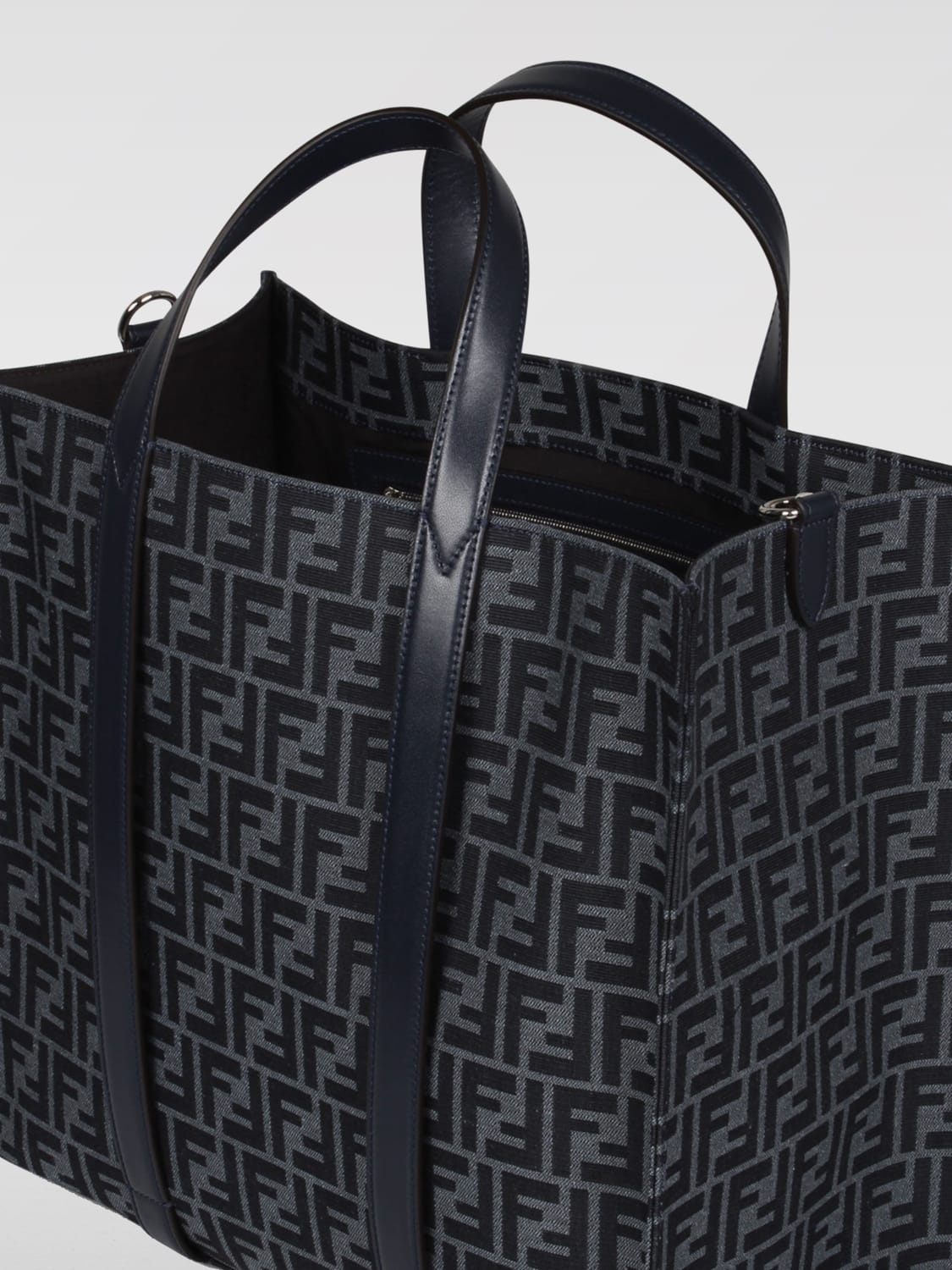 Fendi shopping bag in fabric with jacquard FF monogram - 3