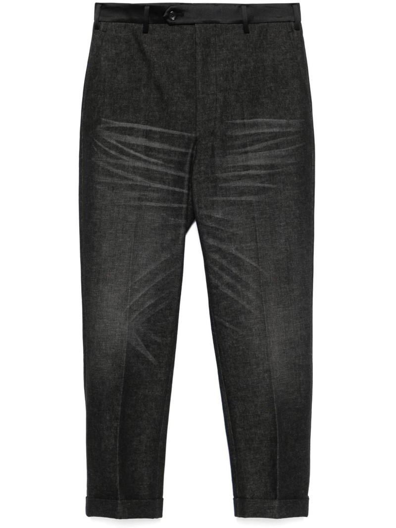 tapered jeans 1