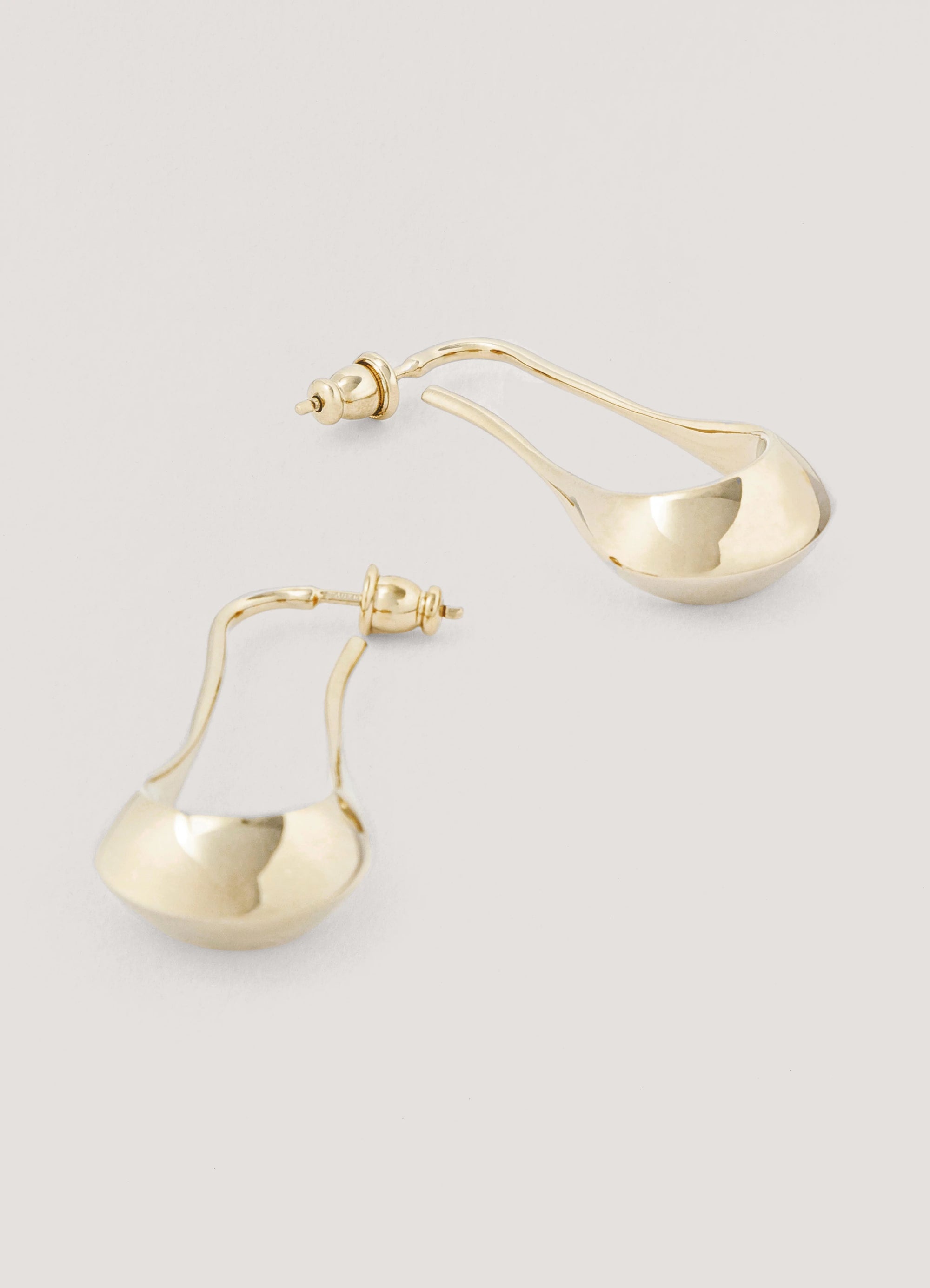 SHORT DROP EARRINGS
BRONZE - 2