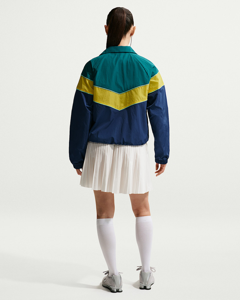 Brazil Windrunner Women's Nike Soccer UV Woven Jacket 5