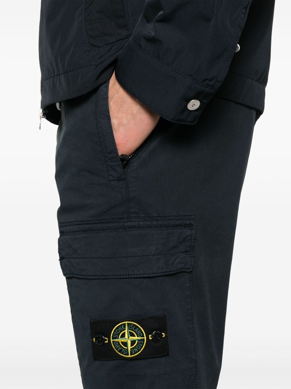 Trousers with logo - 2