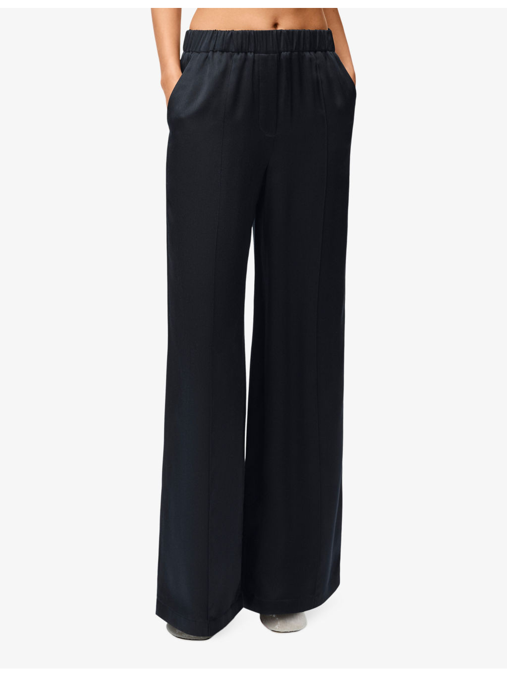 Anagram-embroidered pressed-crease mid-rise wide-leg silk-blend pyjama trousers - 3