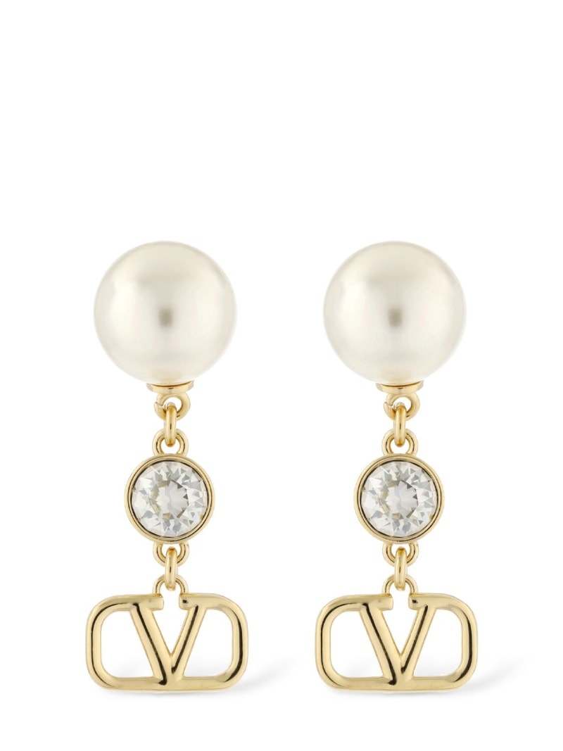 V logo signature faux pearl earrings - 1