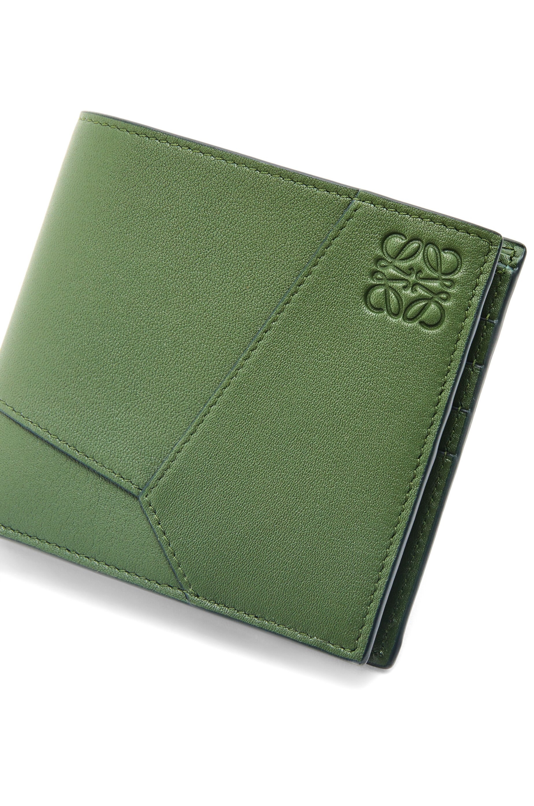 Puzzle bifold wallet in classic calfskin - 5