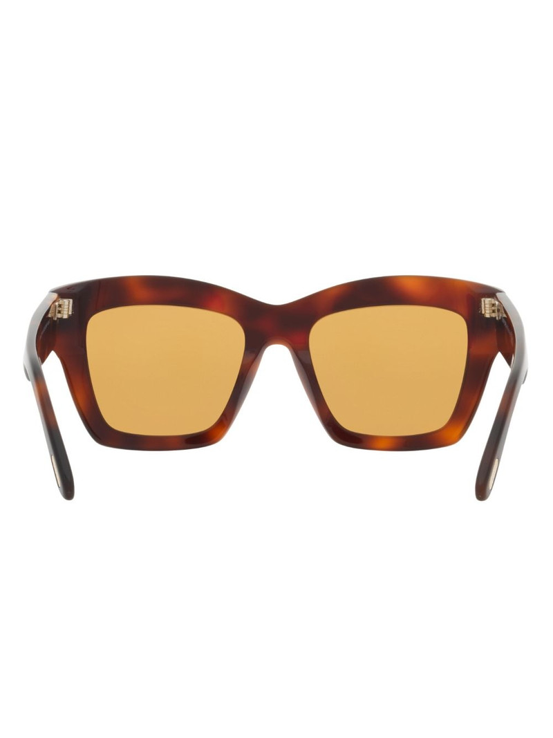 oversize-frame sunglasses 4