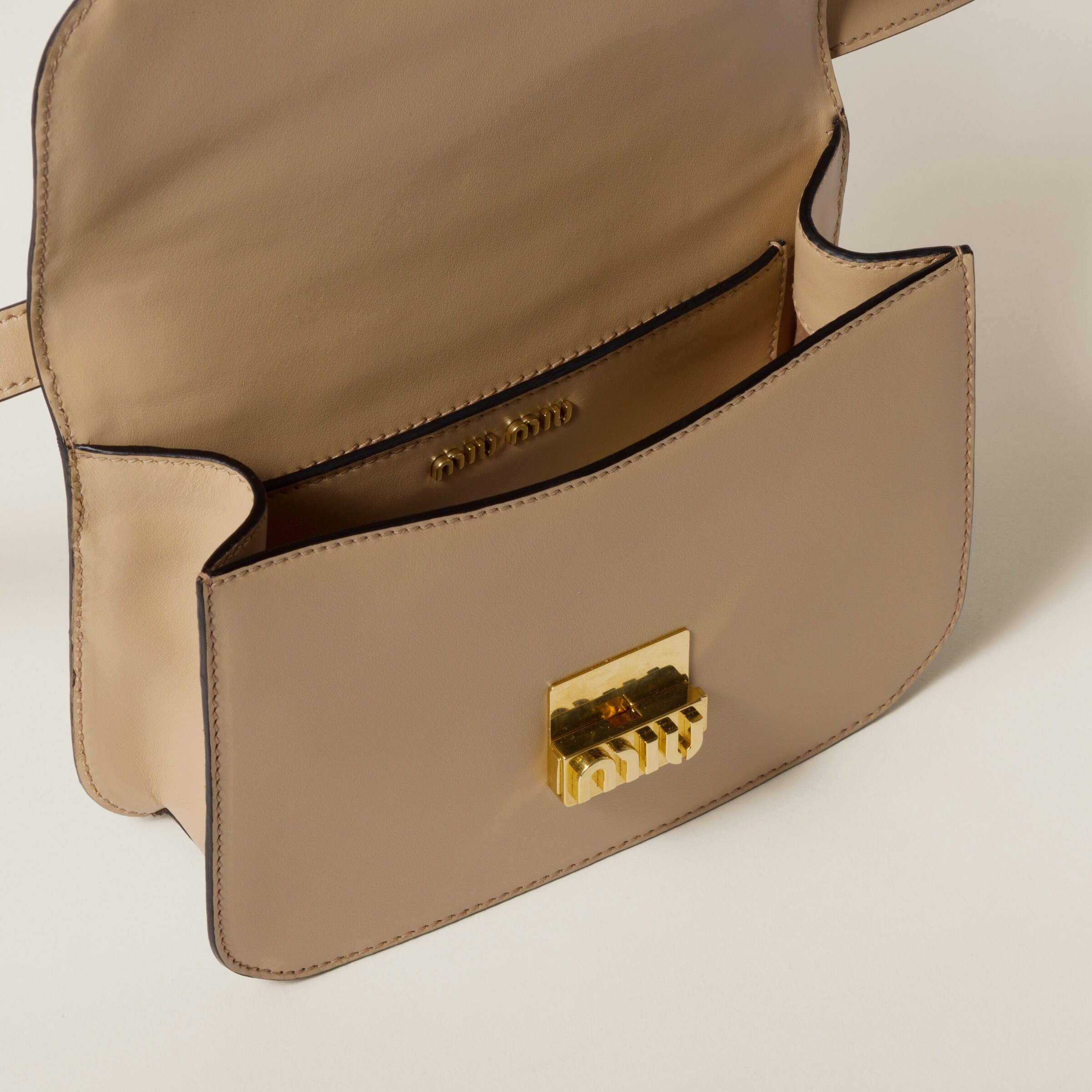 Leather shoulder bag - 5