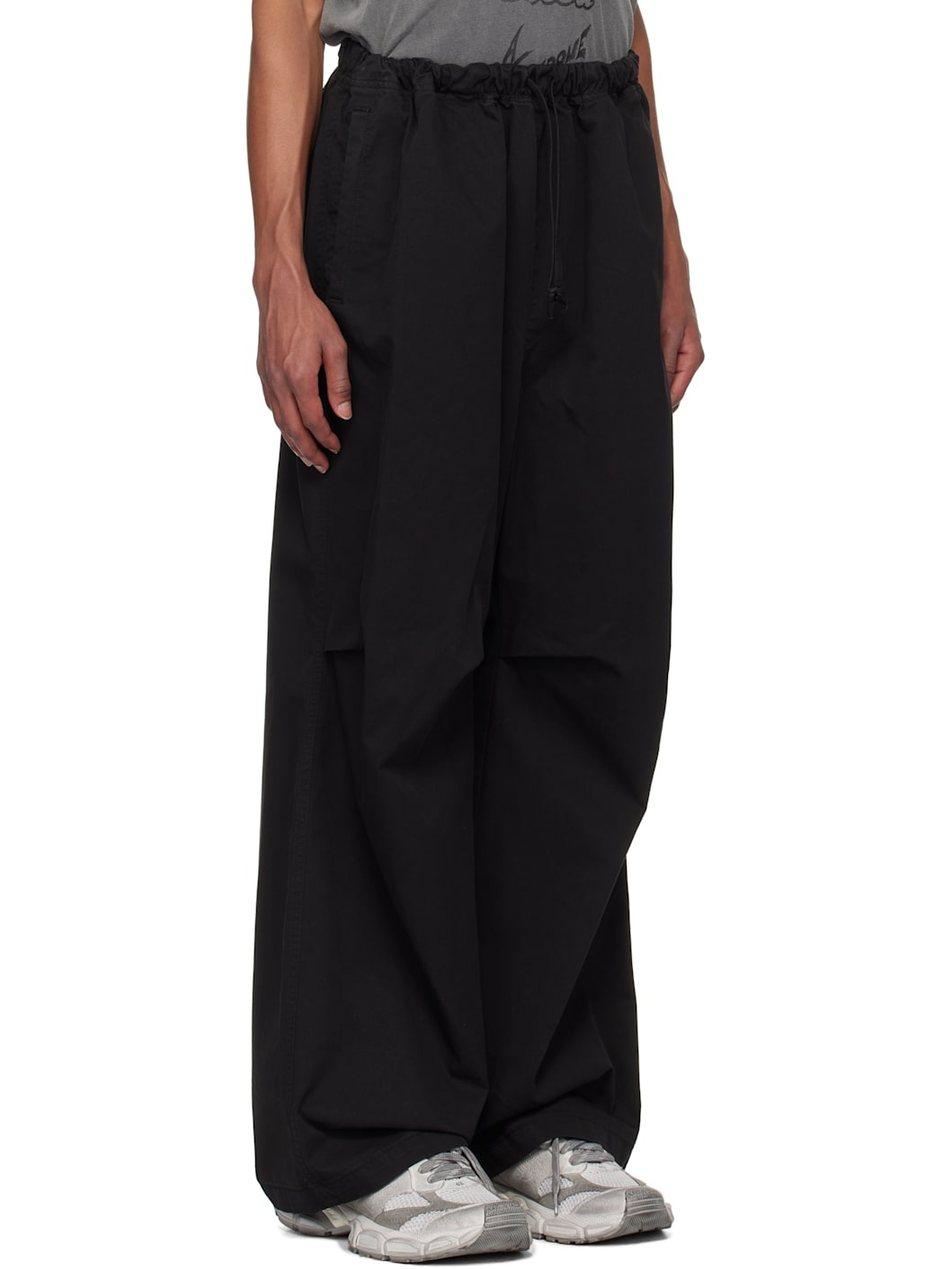 Black Tucked Wide Trousers - 2