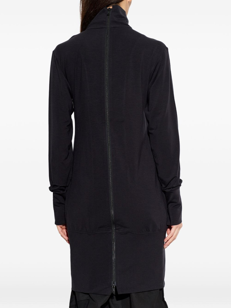 zip-up sweater 4