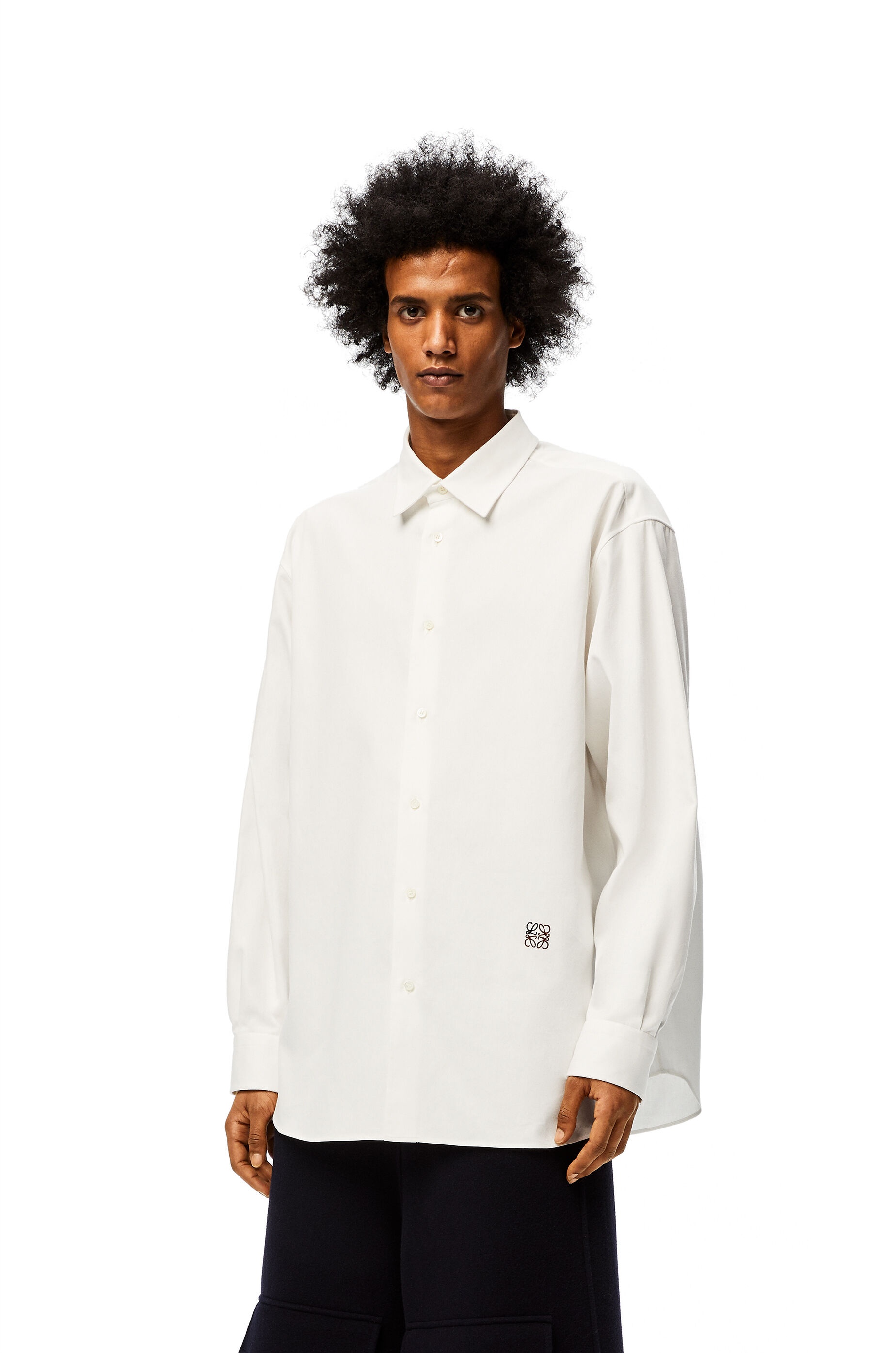 Anagram embroidered oversize shirt in cotton - 3