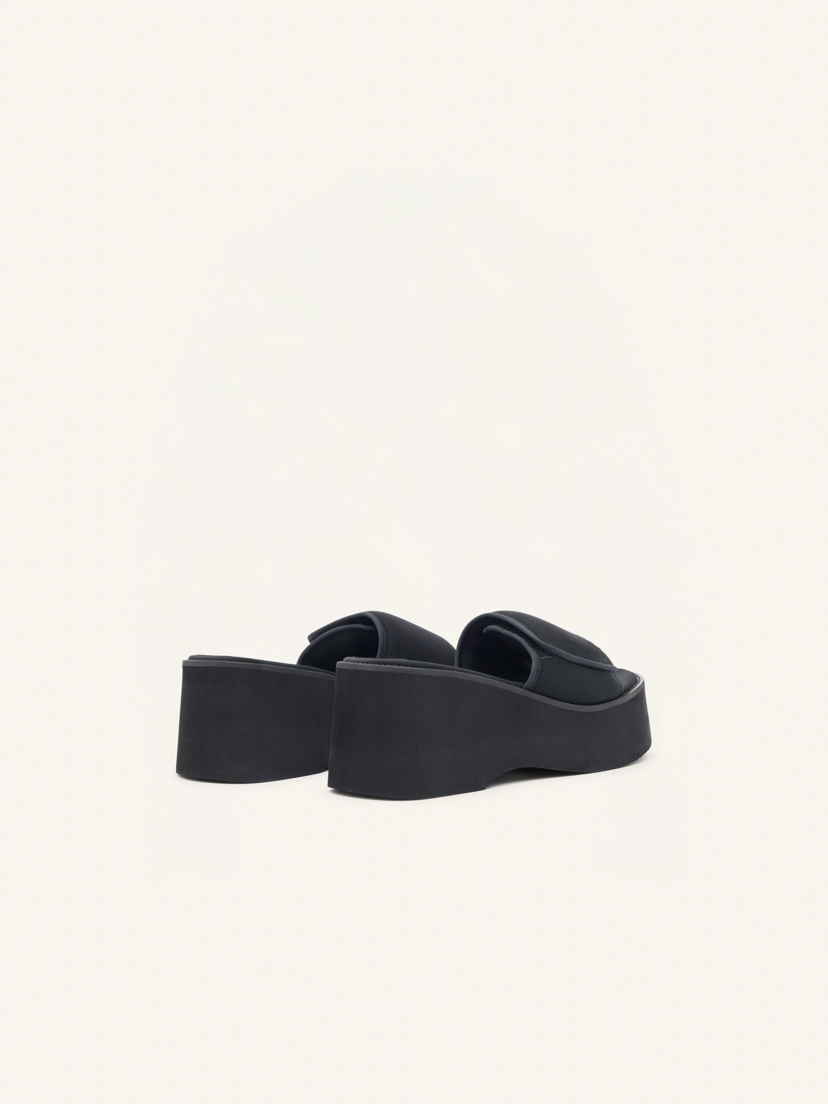 SCUBA WAVE SLIP-ON - 4