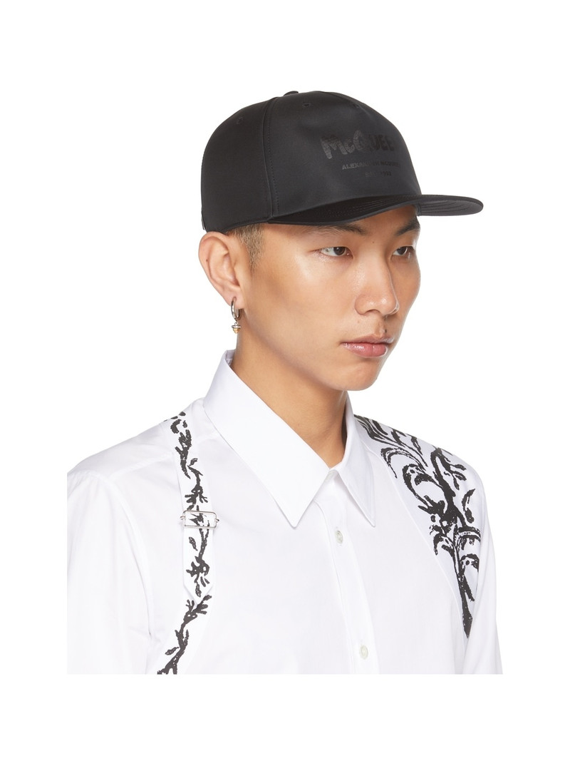 Alexander McQueen 검정 Graffiti 모자 outlook