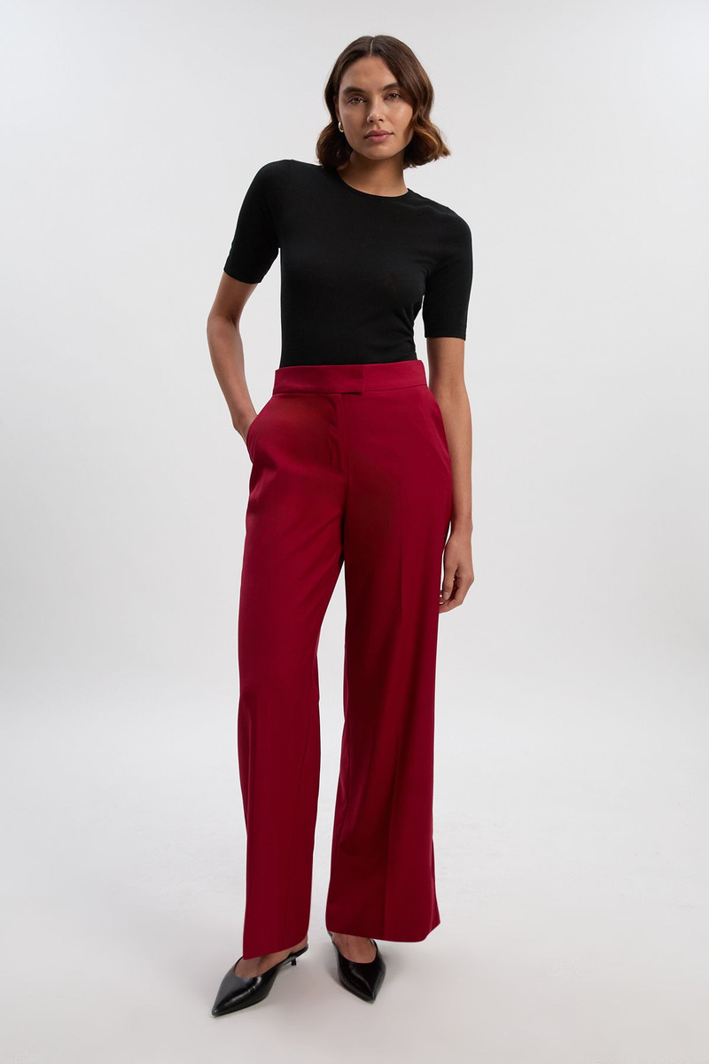 Polished Straight Leg Tailored Trouser 1