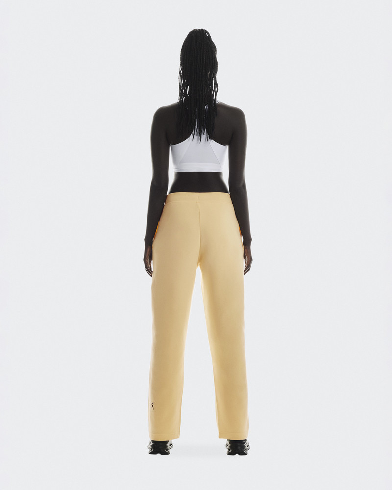 On Focus Tech Sweatpants outlook