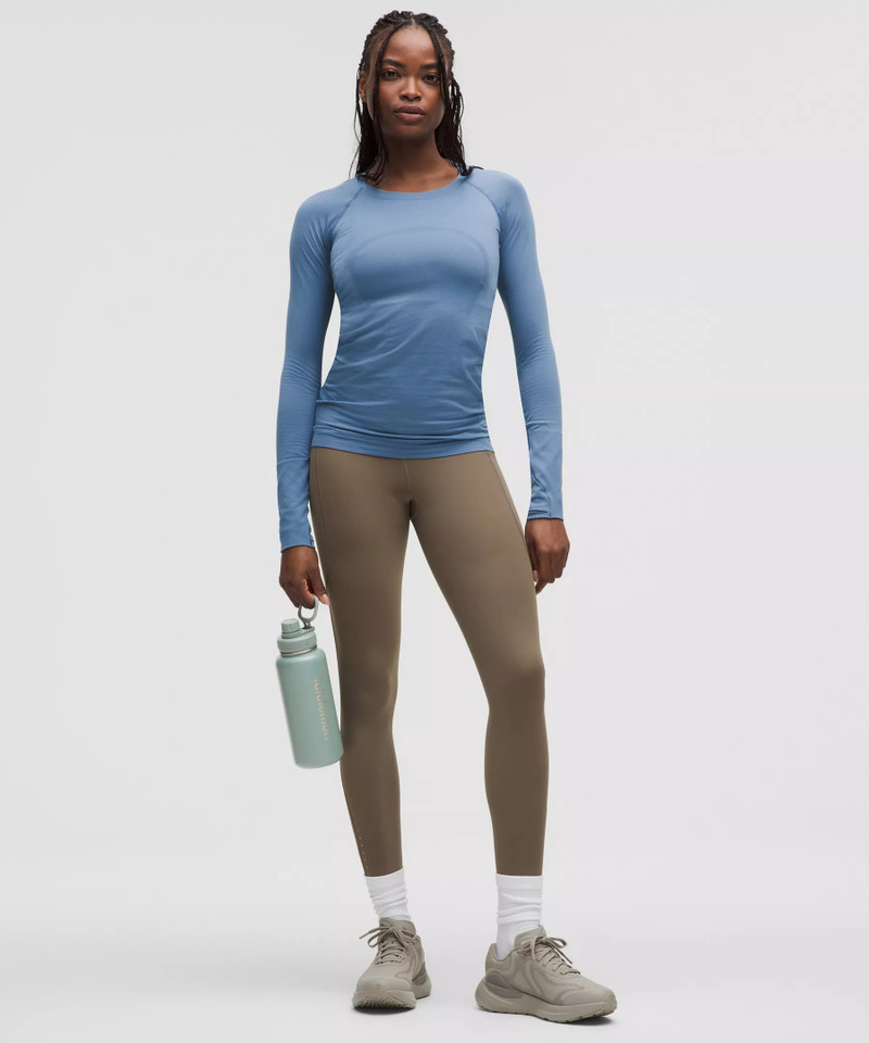 lululemon Back to Life Sport Bottle 32oz outlook