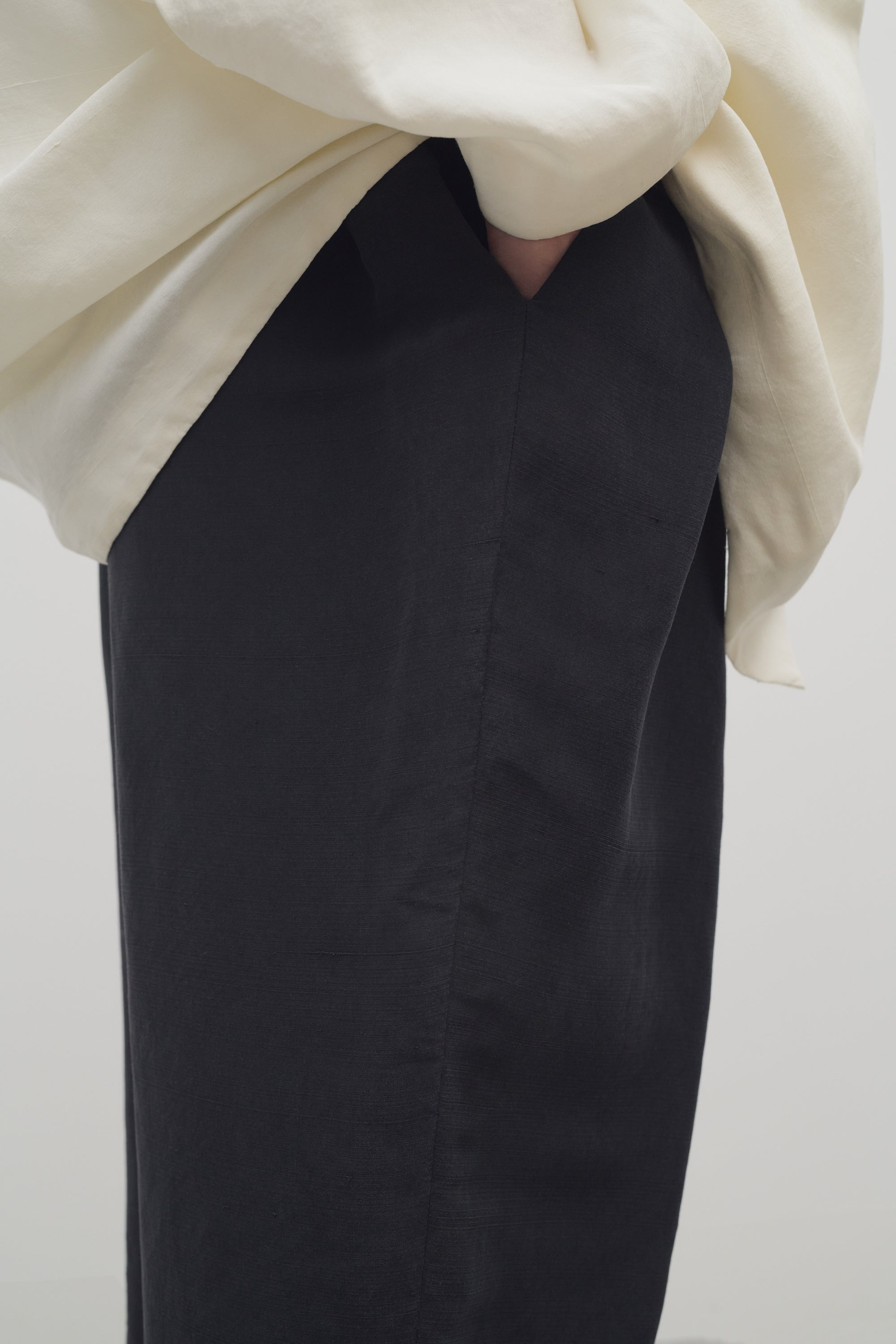 Dyri Pant in Silk - 6
