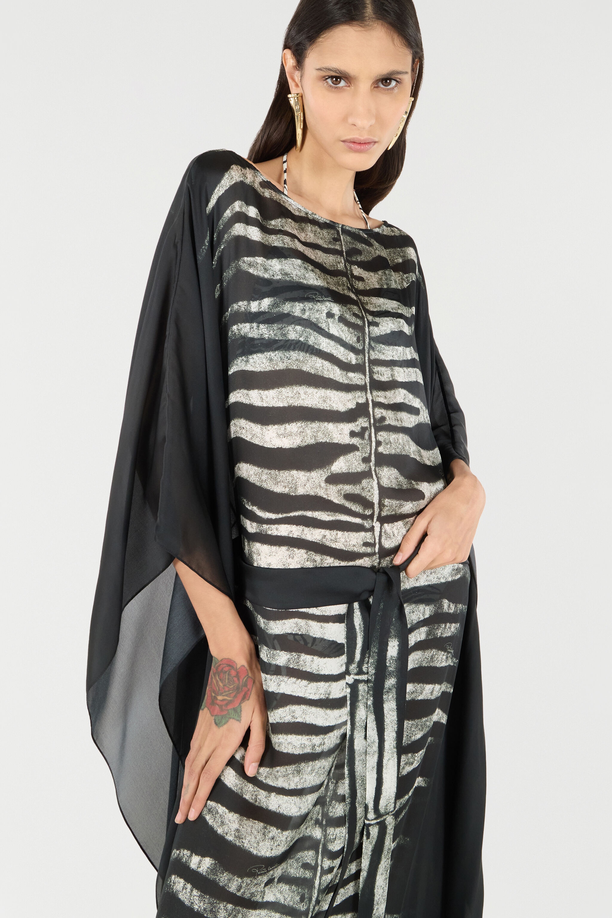 Dress With Belt And Zebra Print - 6
