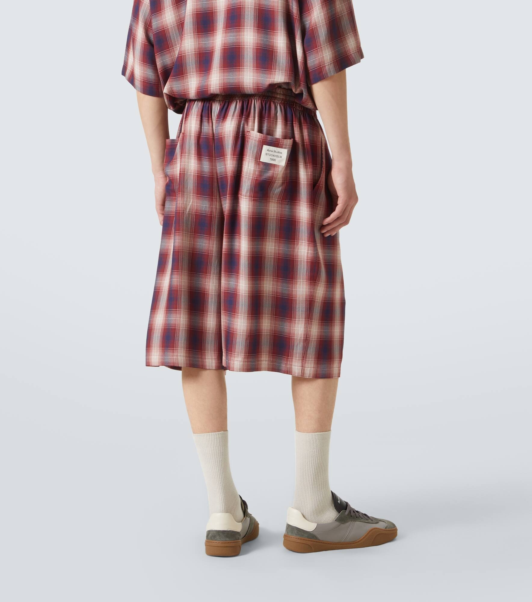 Checked shorts - 4