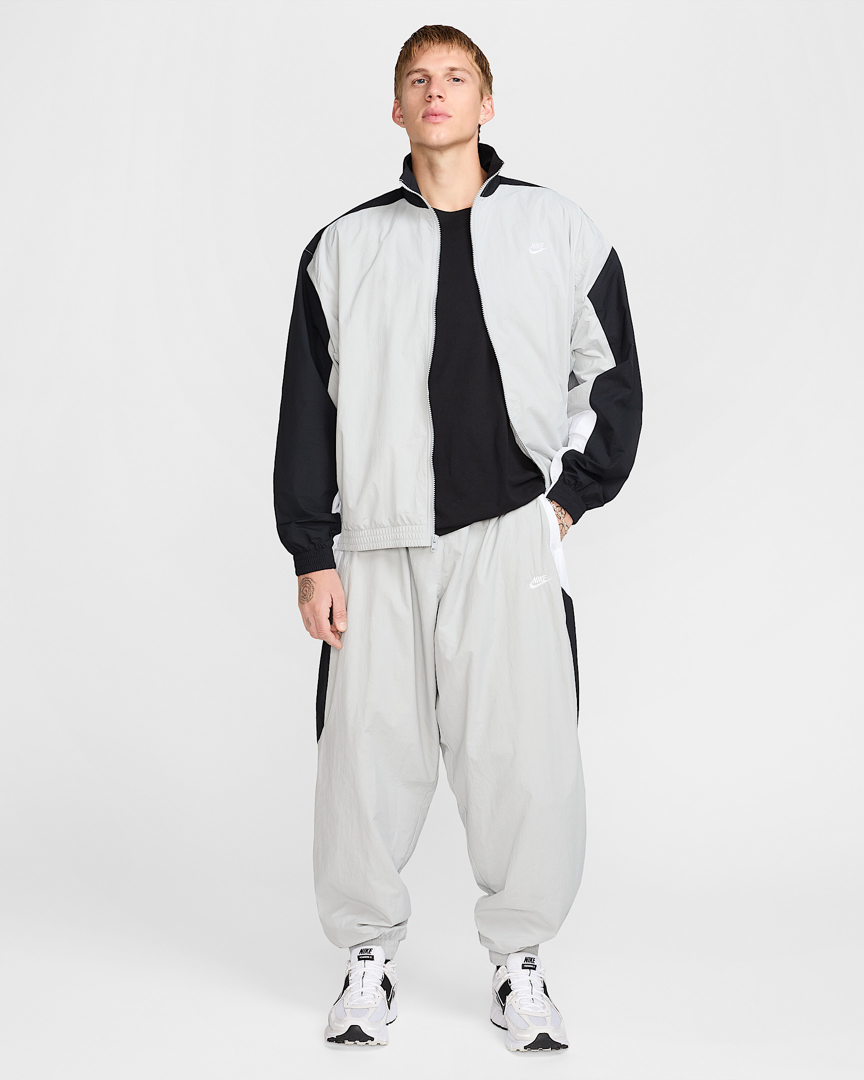 Nike Club Men's Oversized Woven Track Pants - 6