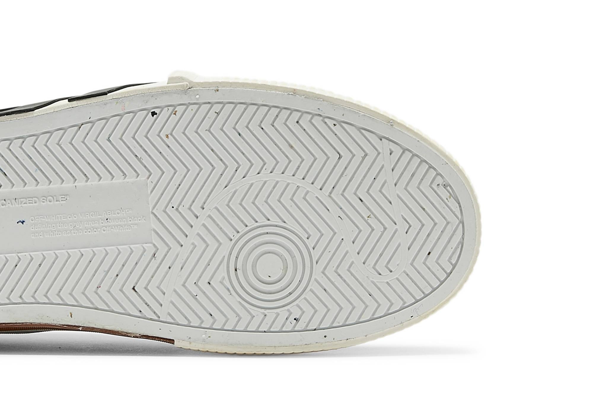 Off-White Vulc Sneaker 'Black White' - 5
