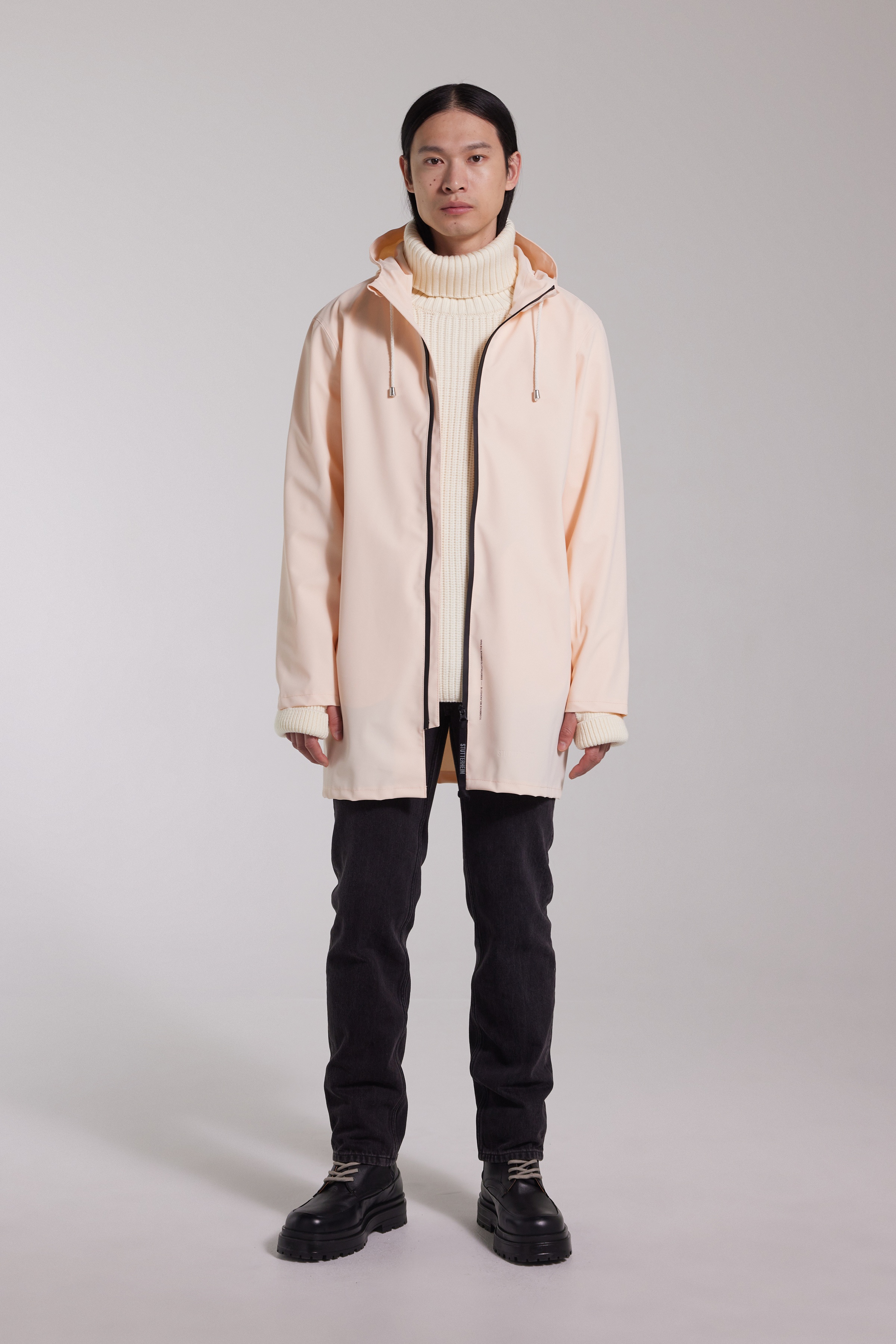 Stockholm Lightweight Zip Matte Raincoat Peach - 3