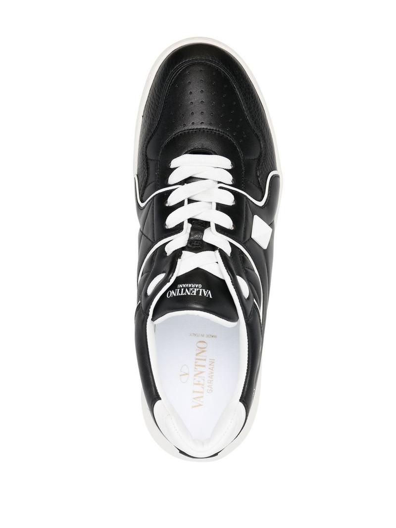 Roman Stud low-top sneakers 4