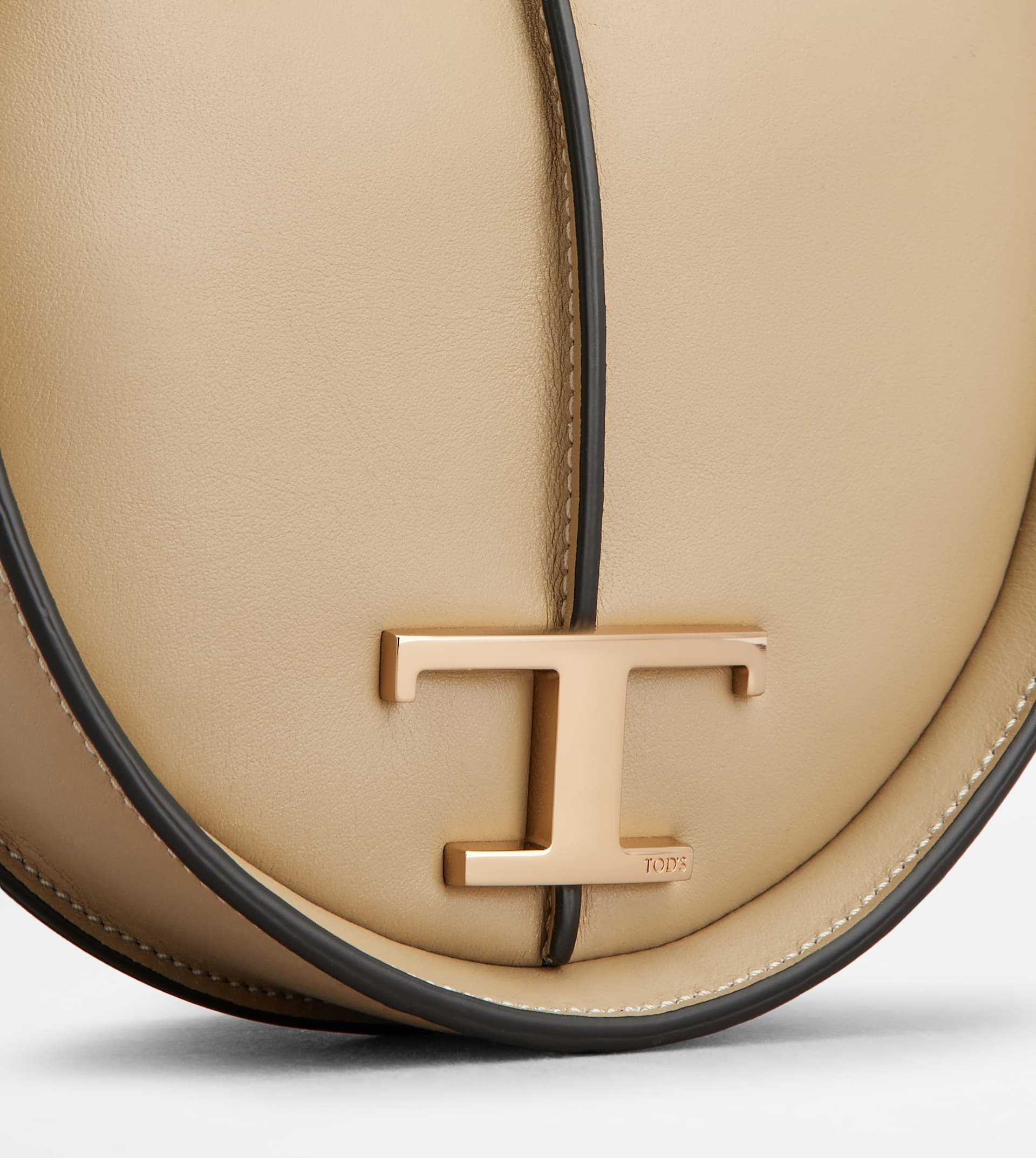 T TIMELESS HOBO BAG IN LEATHER MICRO - BEIGE - 5