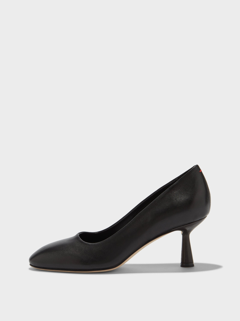Giotta Round-Toe Pumps 1